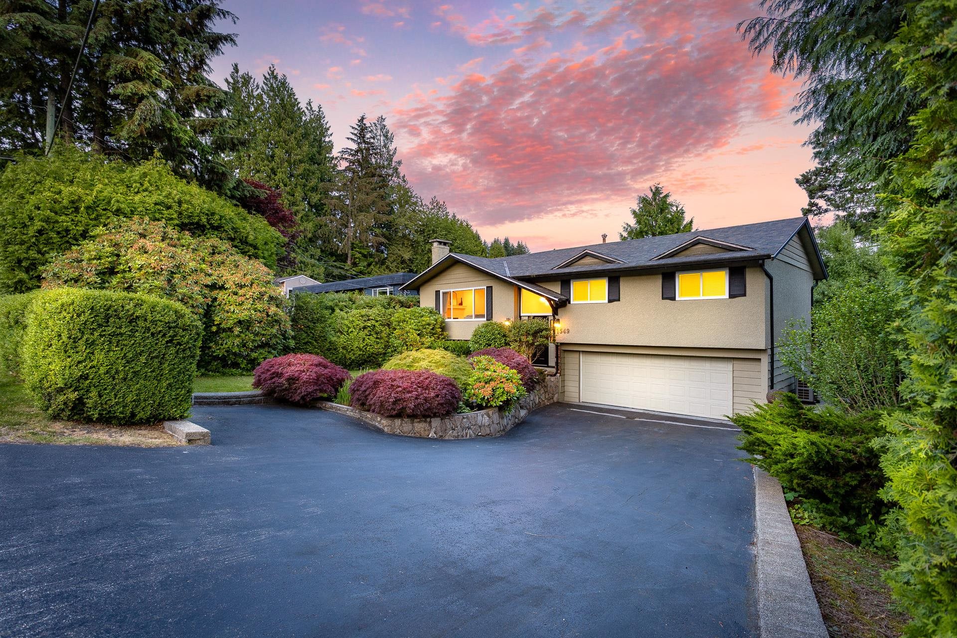1549 Lynn Valley Road, North Vancouver, BC V7J 2B1