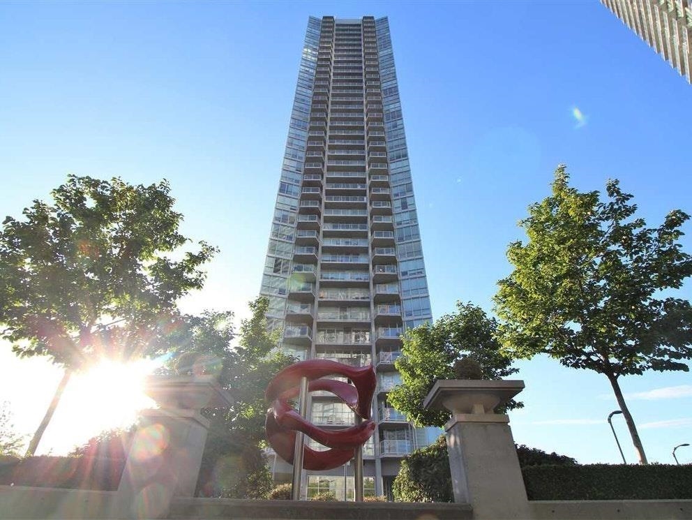 13618 100 Avenue #1110, Surrey, BC V3T 0A8