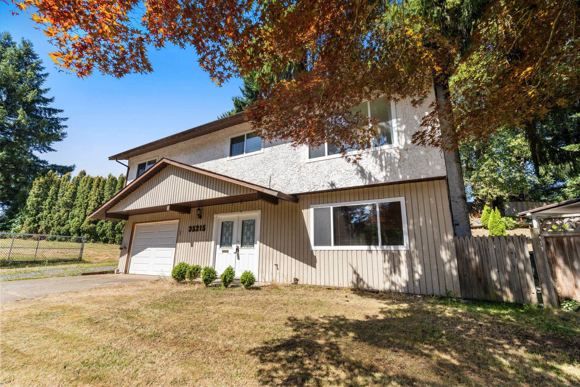 35215 Mckee Road, Abbotsford, BC V2S 6K5
