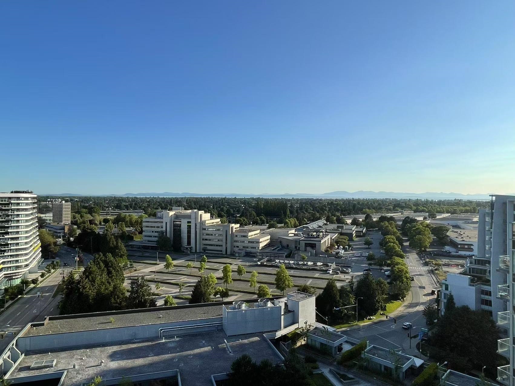 7488 Lansdowne Road #1802, Richmond, BC V7C 0B9
