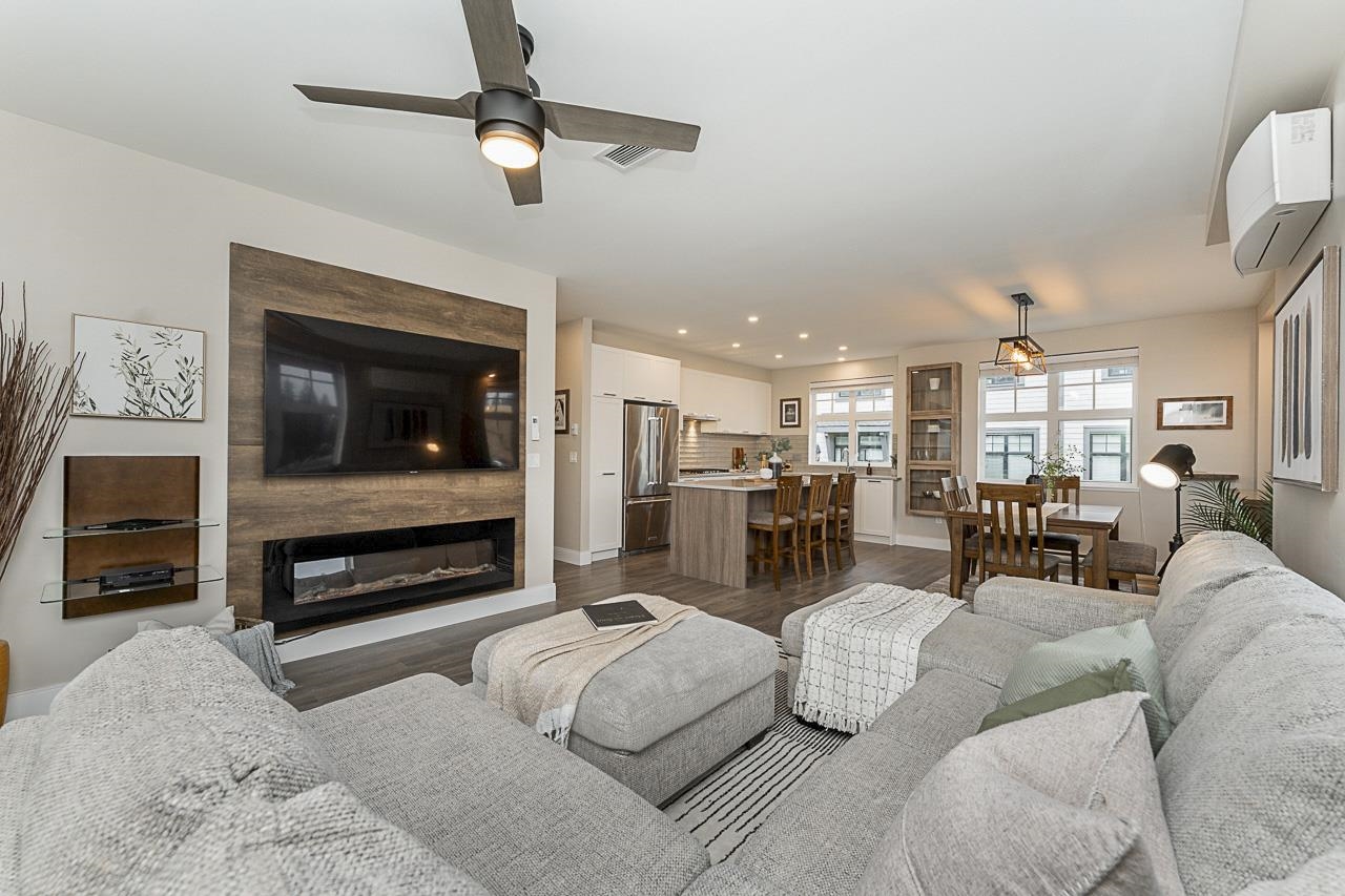 1290 Mitchell Street #120, Coquitlam, BC V3E 0N9