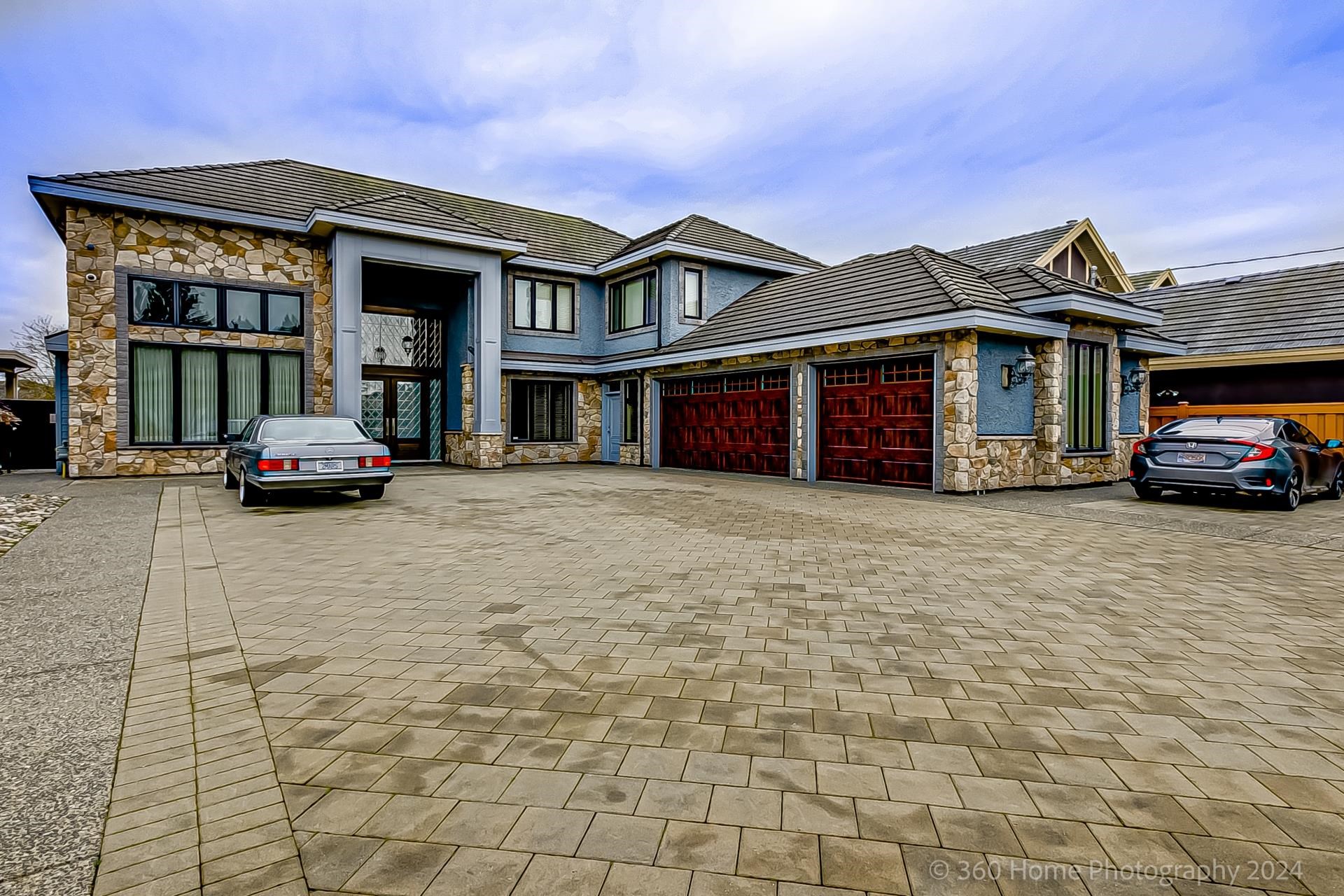 8860 Cooper Road, Richmond, BC V6Y 2M7