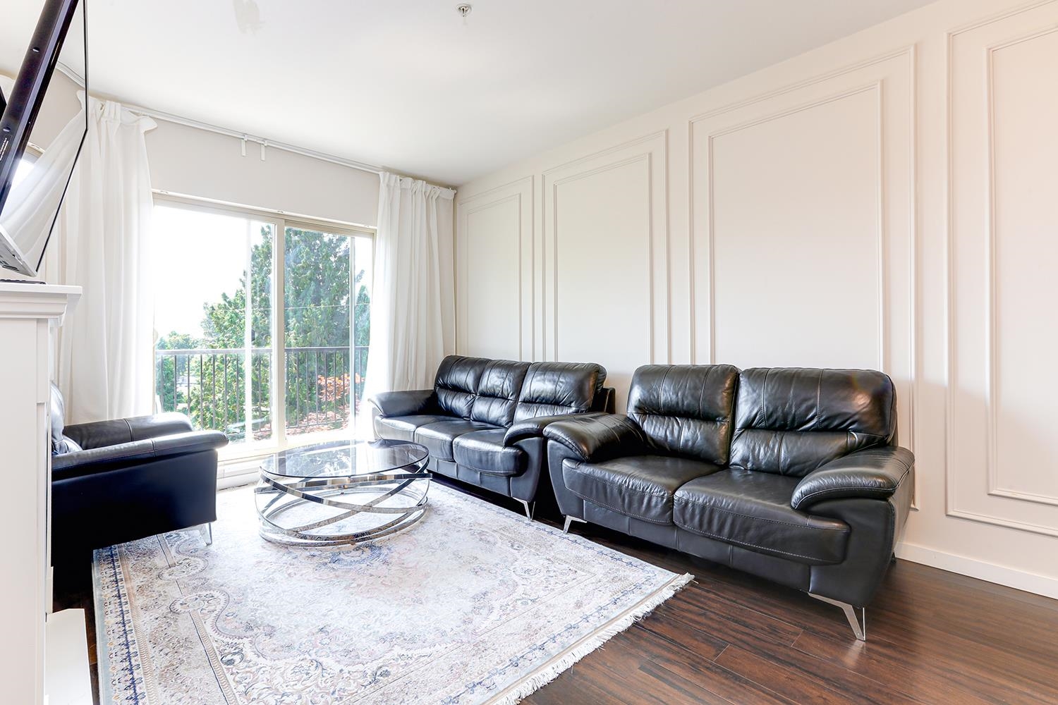 22290 North Avenue #307, Maple Ridge, BC V2X 8Z8