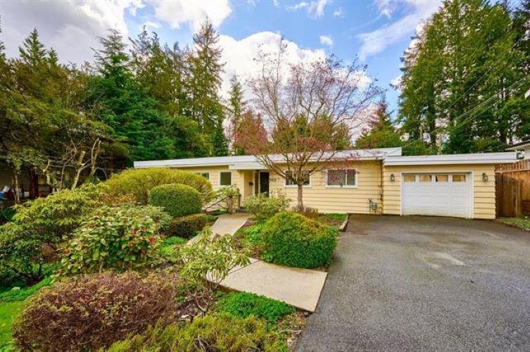 963 Belmont Avenue, North Vancouver, BC V7R 1J9