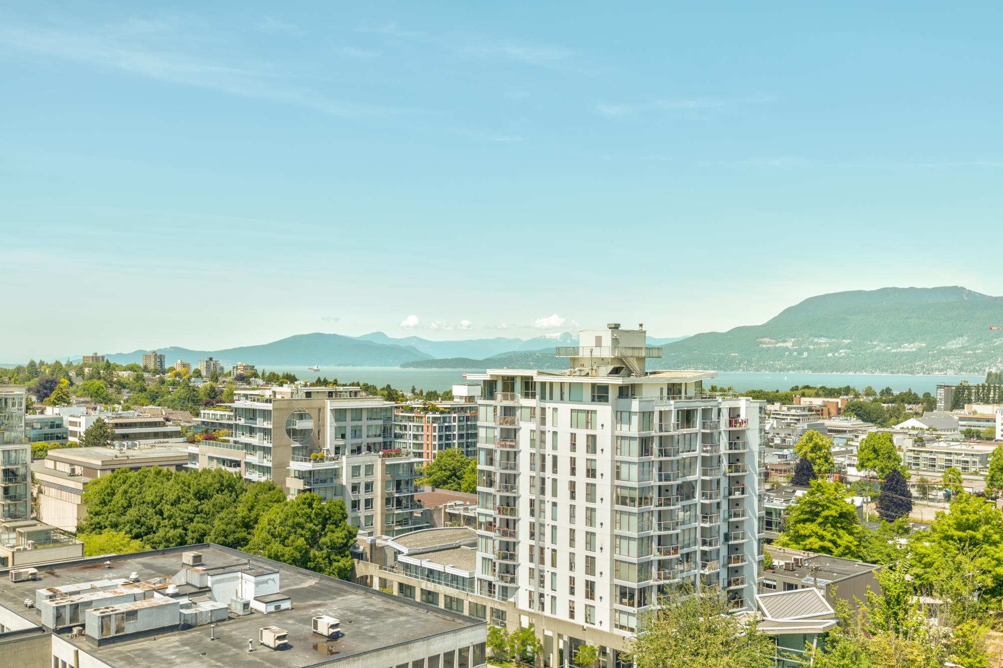 1590 West 8th Avenue #1101, Vancouver, BC V6J 4R8