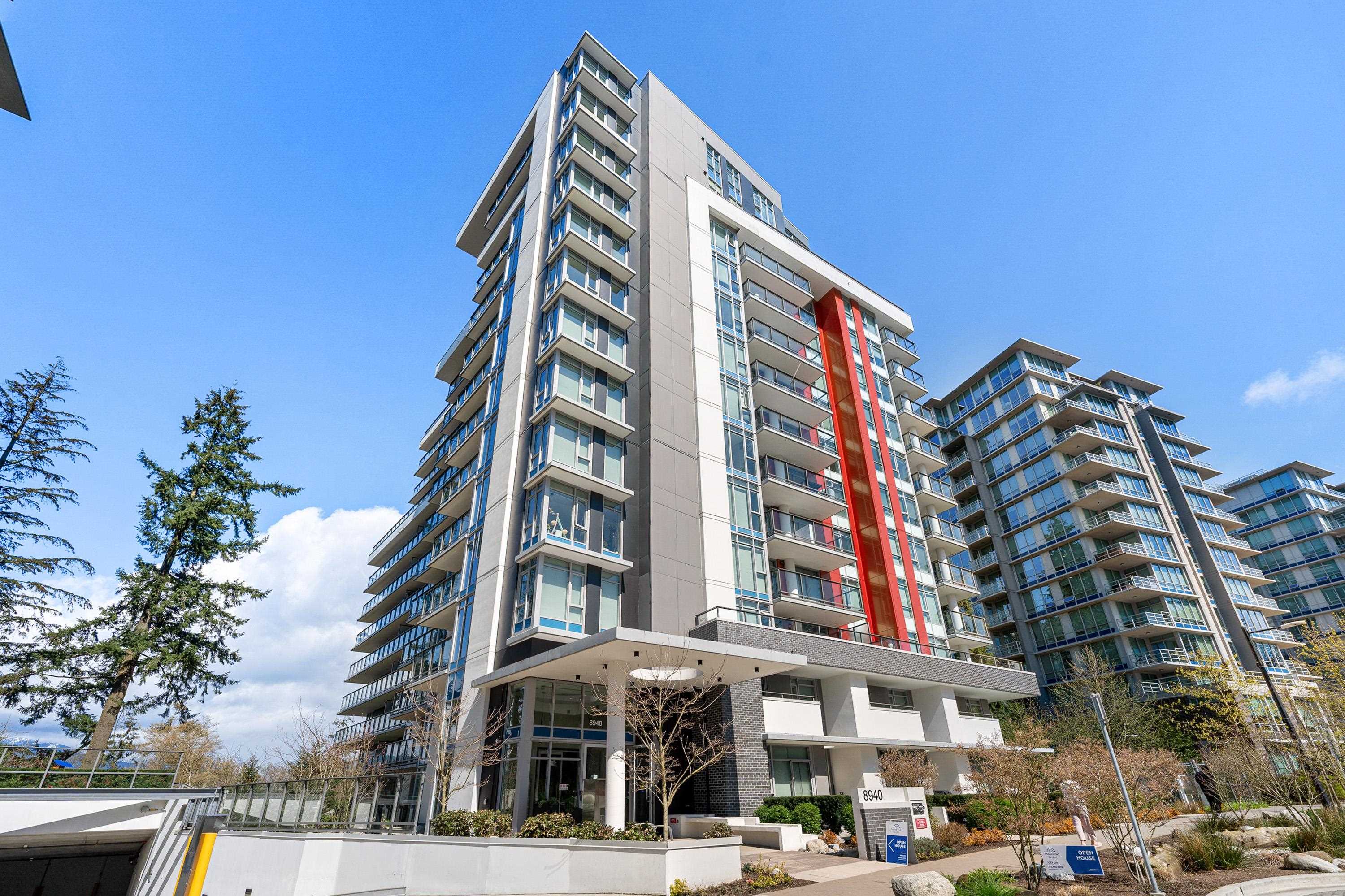 8940 University Crescent #1106, Burnaby, BC V5A 0E7