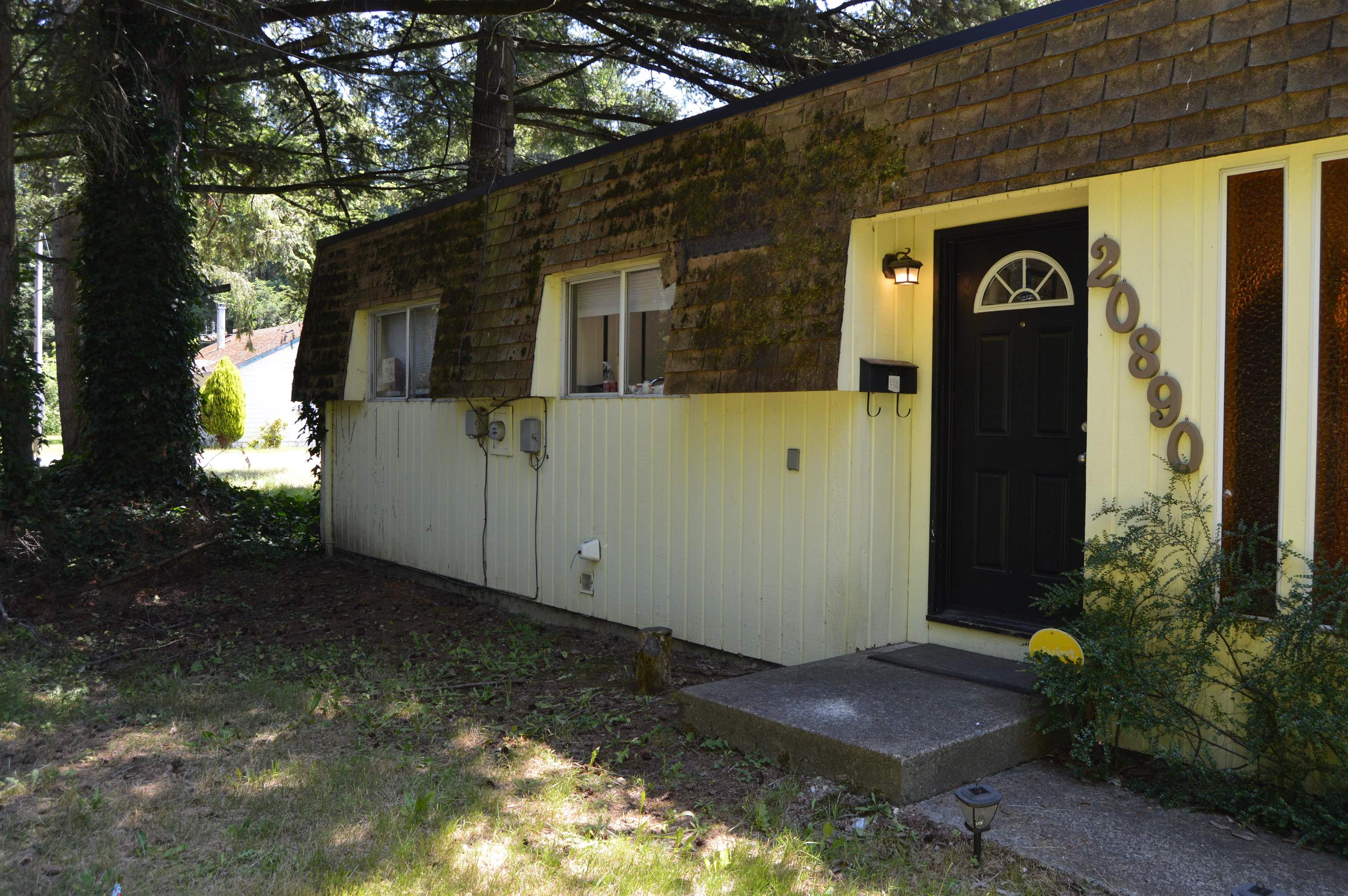42 Avenue, Langley, BC V3A 5A1