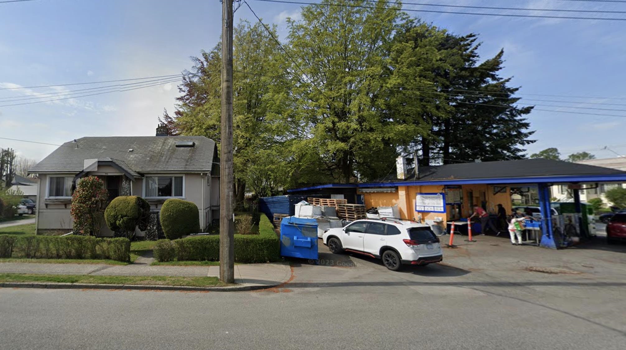 916 8th Street, New Westminster, BC V3M 3T2