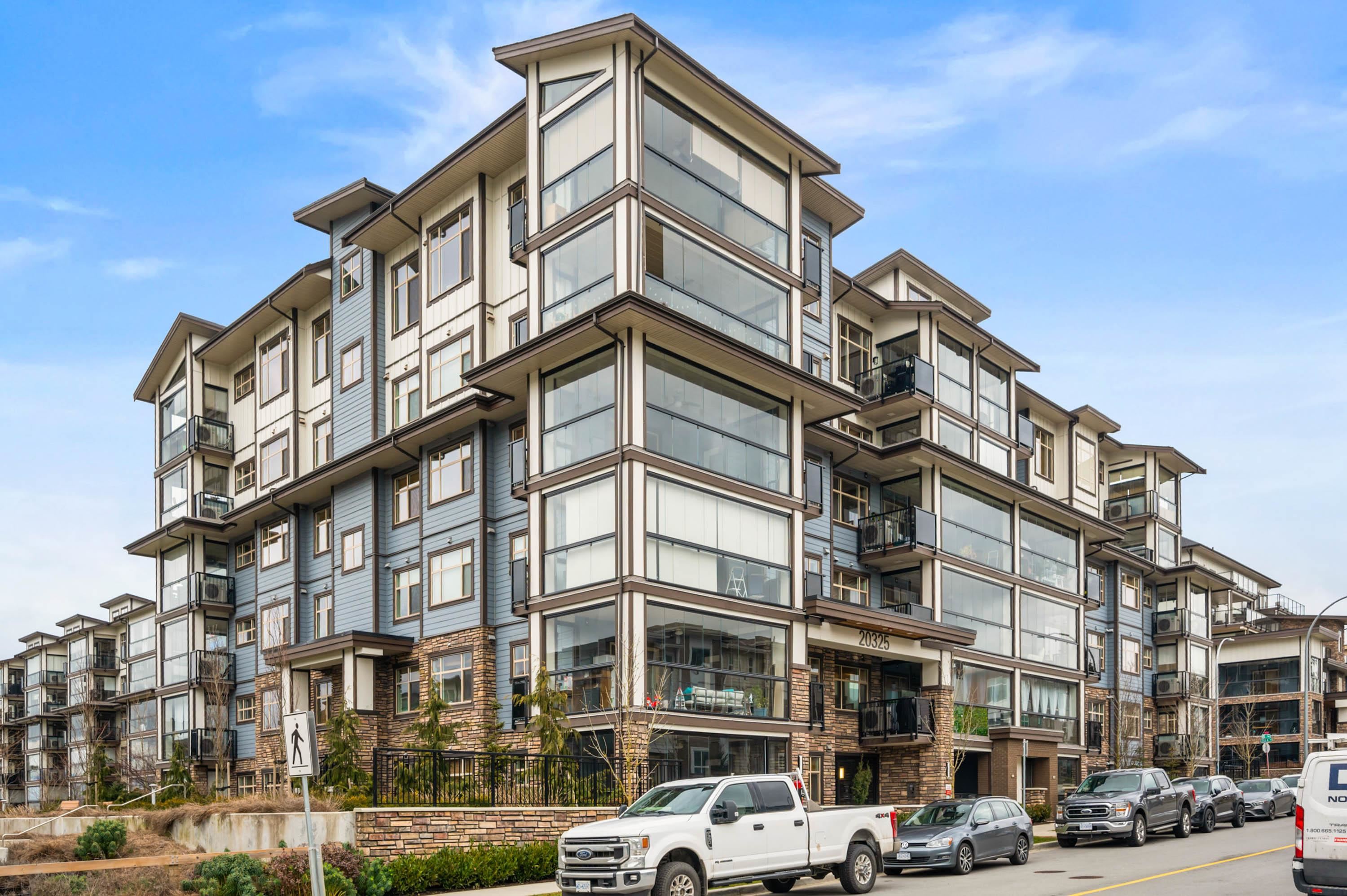 20325 85 Avenue #213, Langley, BC V2Y 2C2