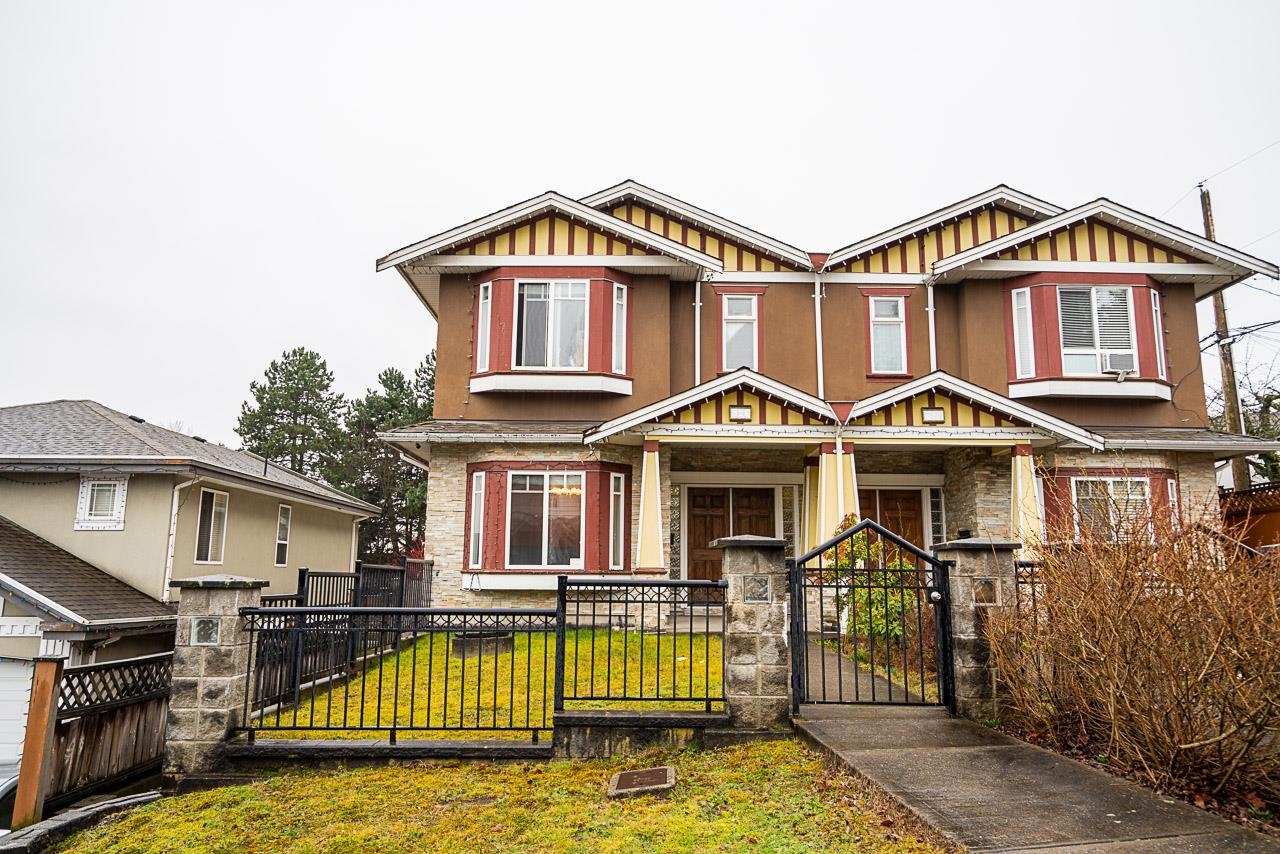 Sixteen Street, New Westminster, BC V3M 4R3