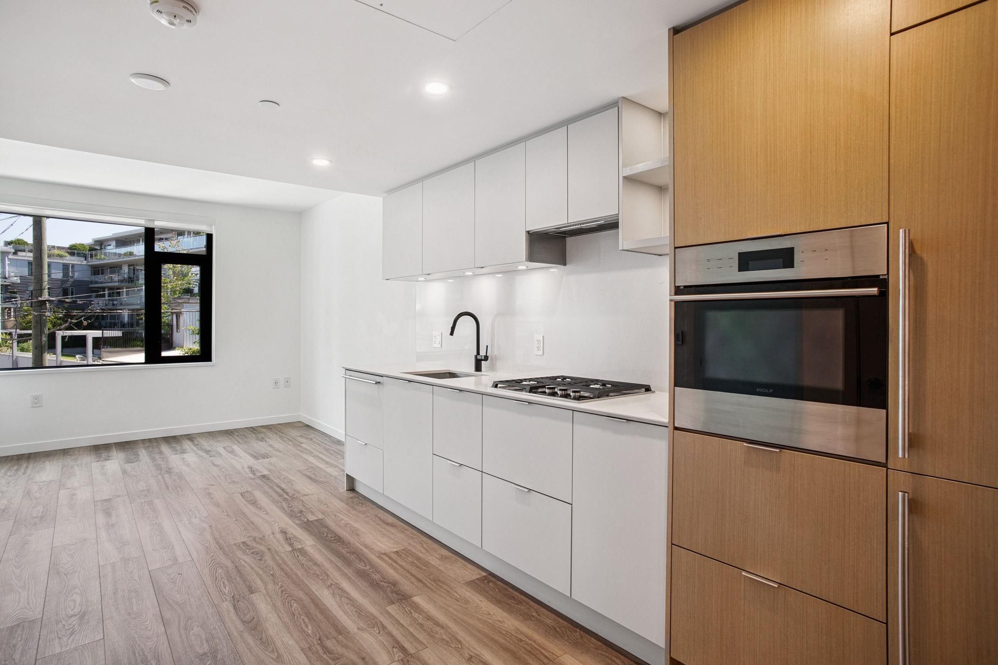 210 East 5th Avenue #502, Vancouver, BC V5T 0K1