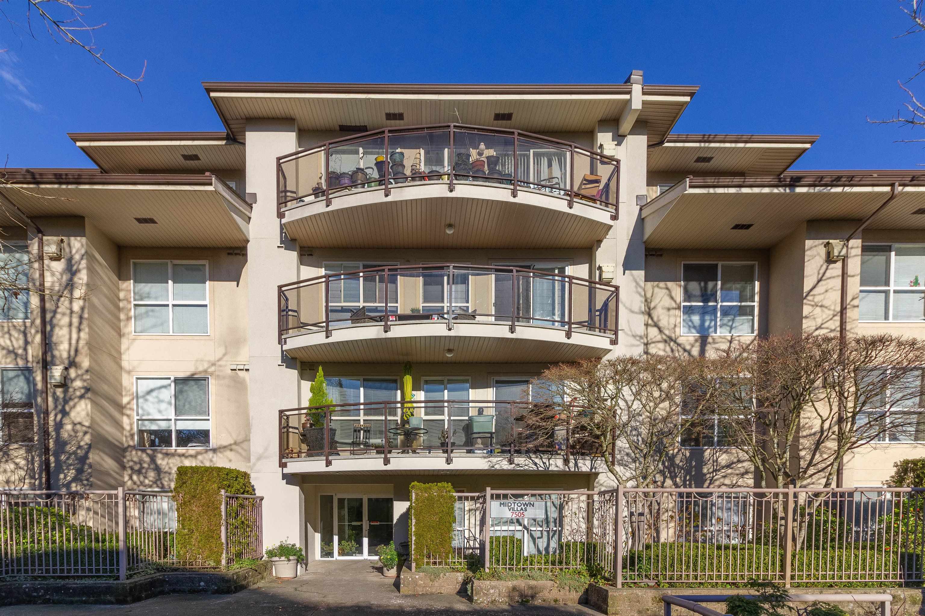 7505 138 Street #405, Surrey, BC V3W 0W6