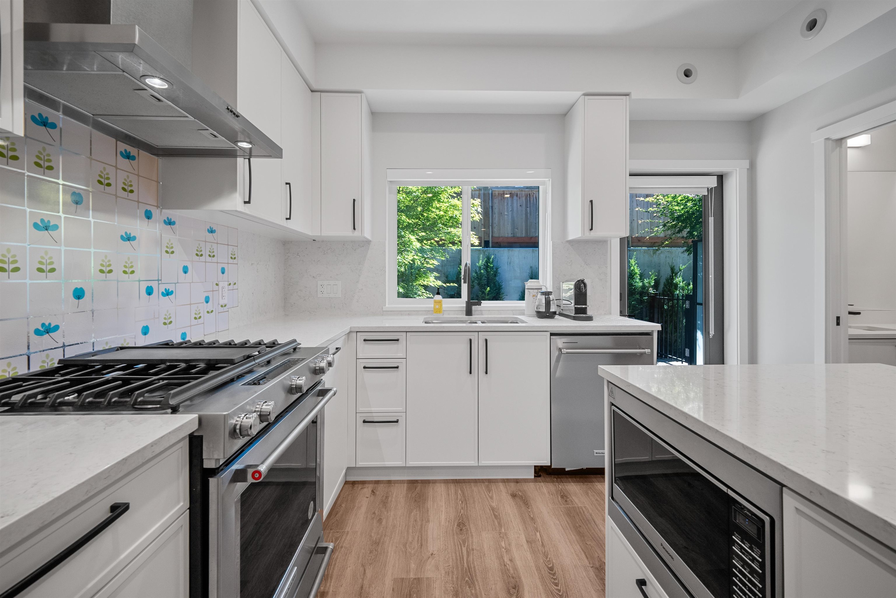 50 Seaview Dr #24, Port Moody, BC V3H 0N2