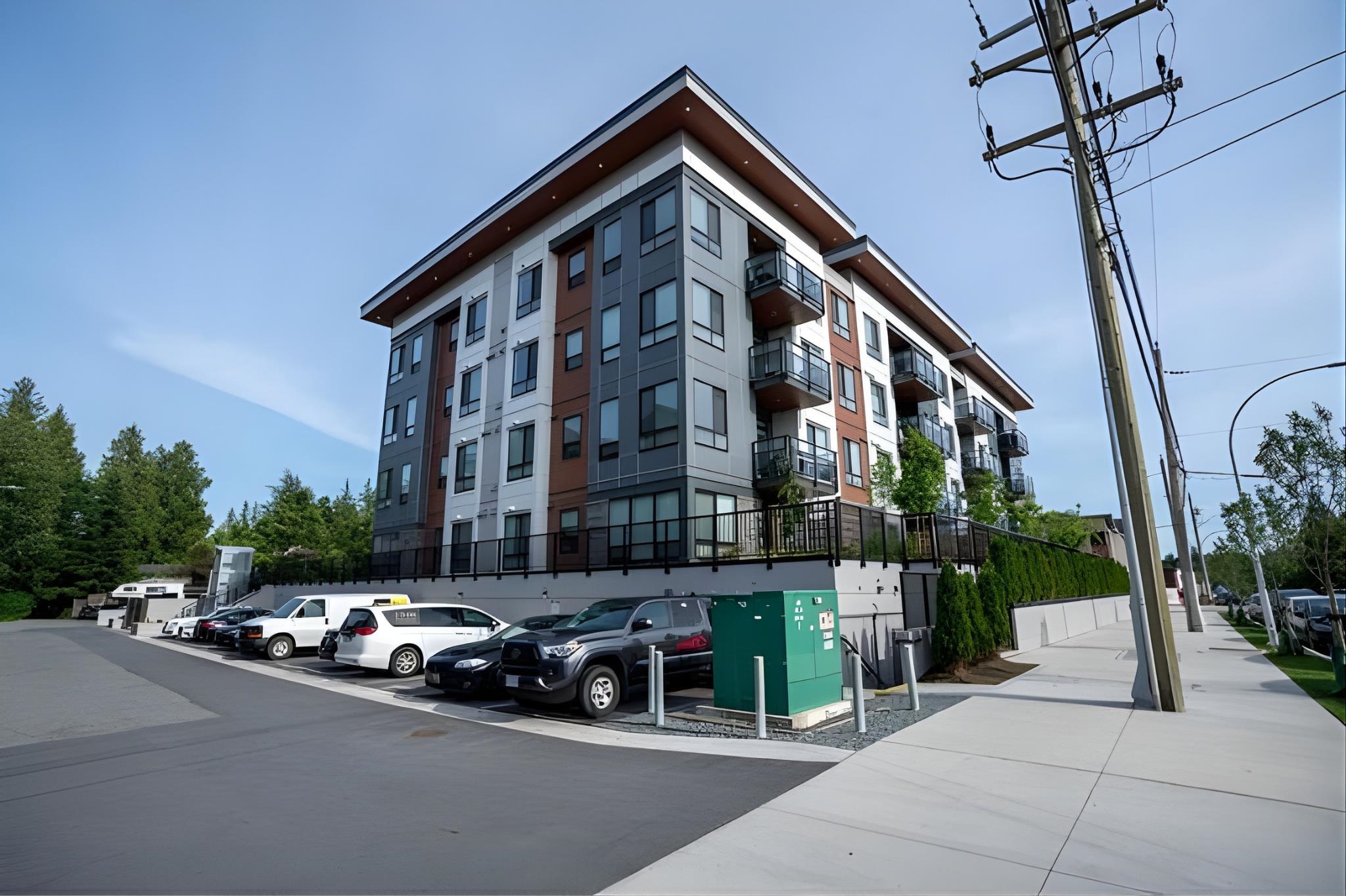 19825 54 Avenue #409, Langley, BC V3A 0P6