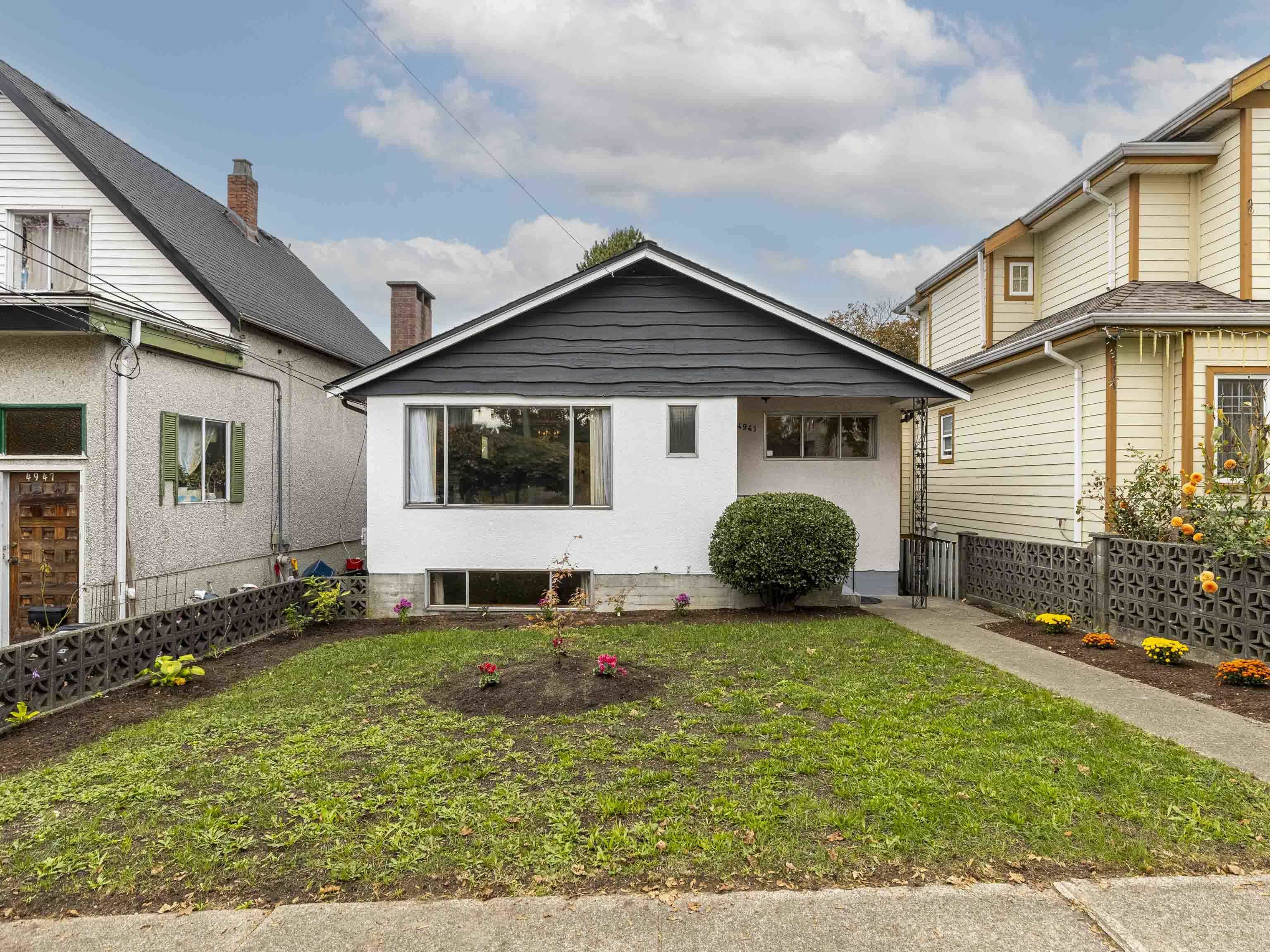 4941 Spencer Street, Vancouver, BC V5R 3Z9