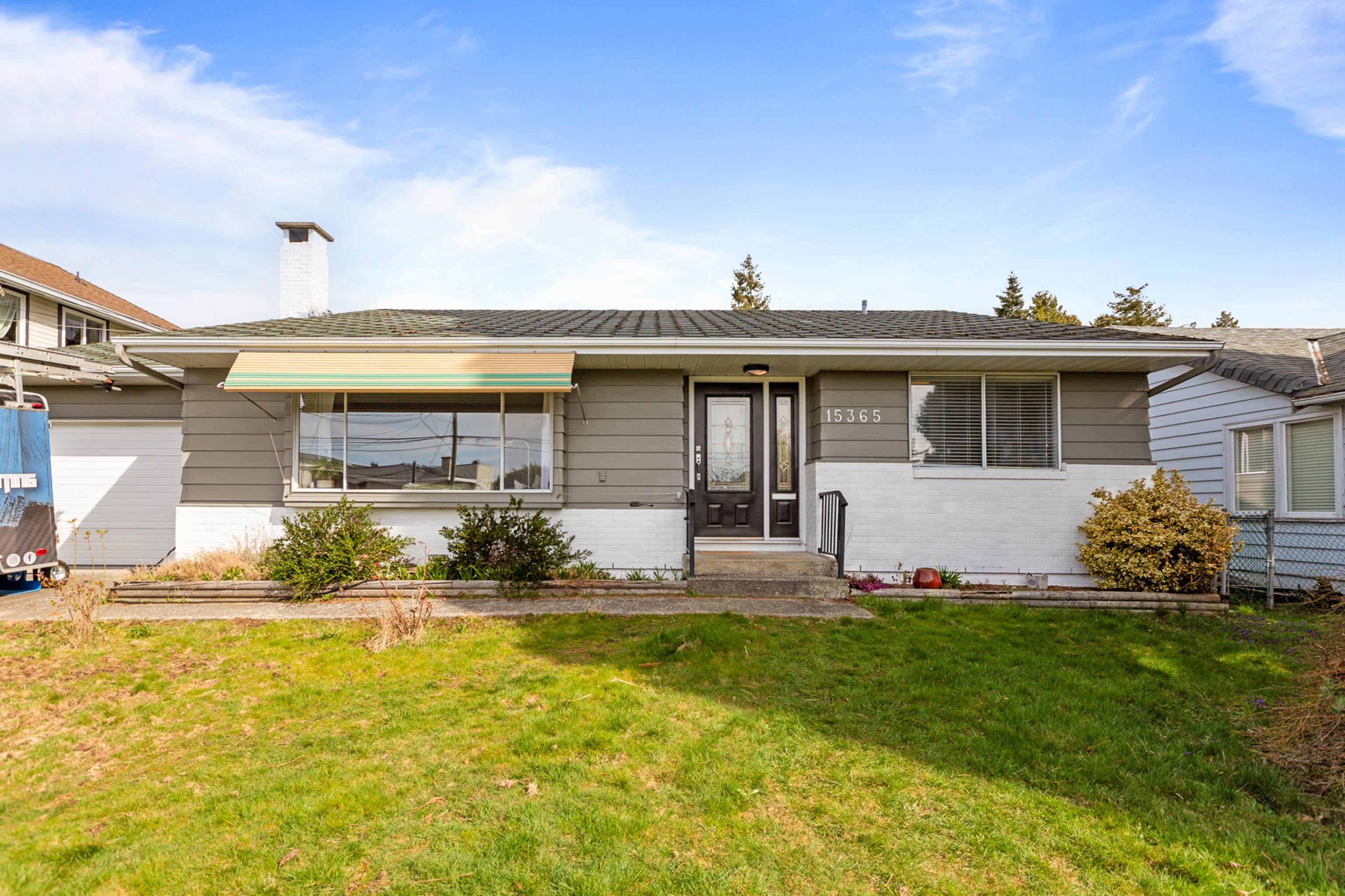 15365 Pacific Avenue, White Rock, BC V4B 1R3
