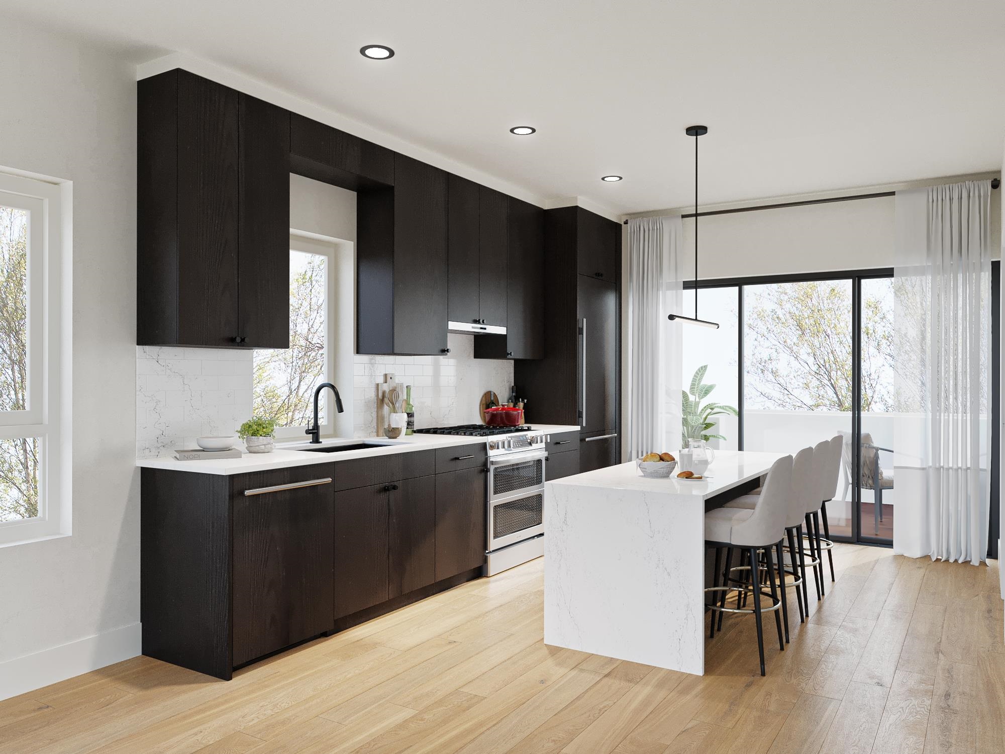 2541 Grant Street #2, Vancouver, BC V5K 3G6