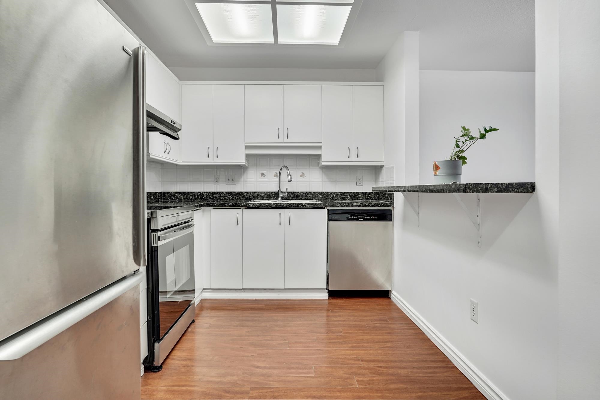7840 Moffatt Road #unit 309, Richmond, BC V6Y 1X8