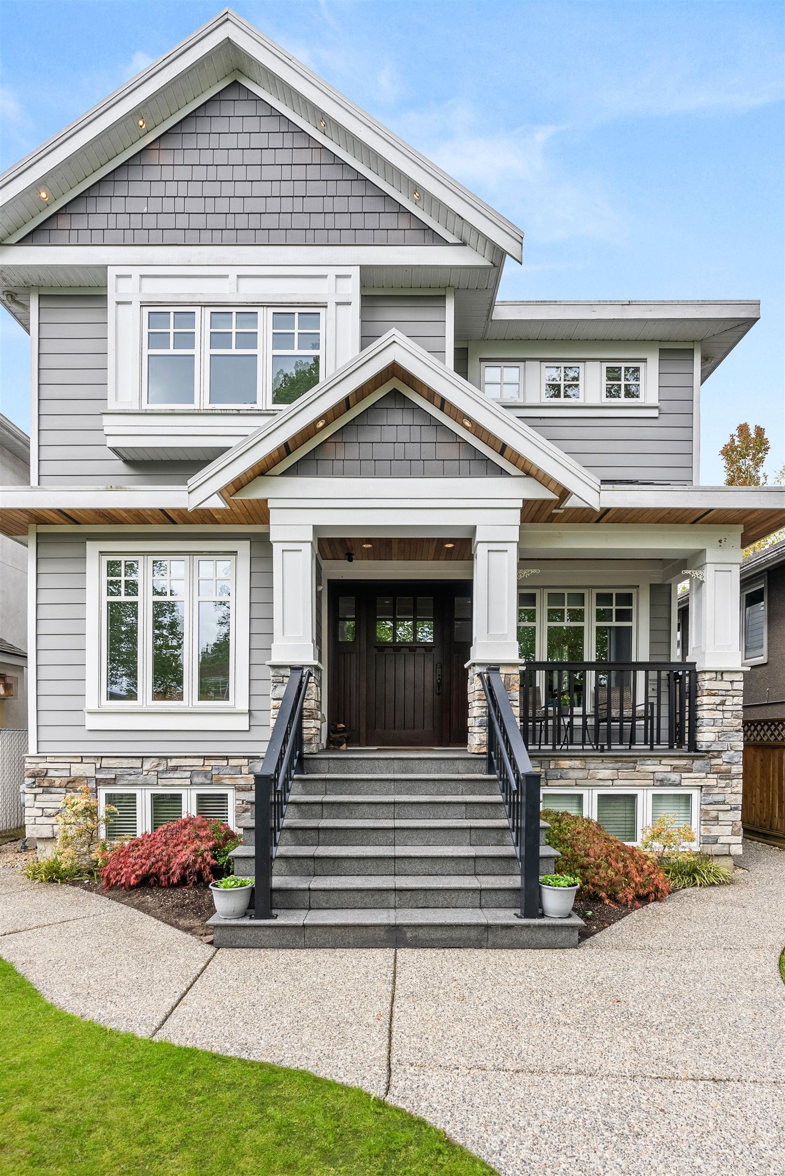 6229 Saint Catherines Street, Vancouver, BC V5W 3G7