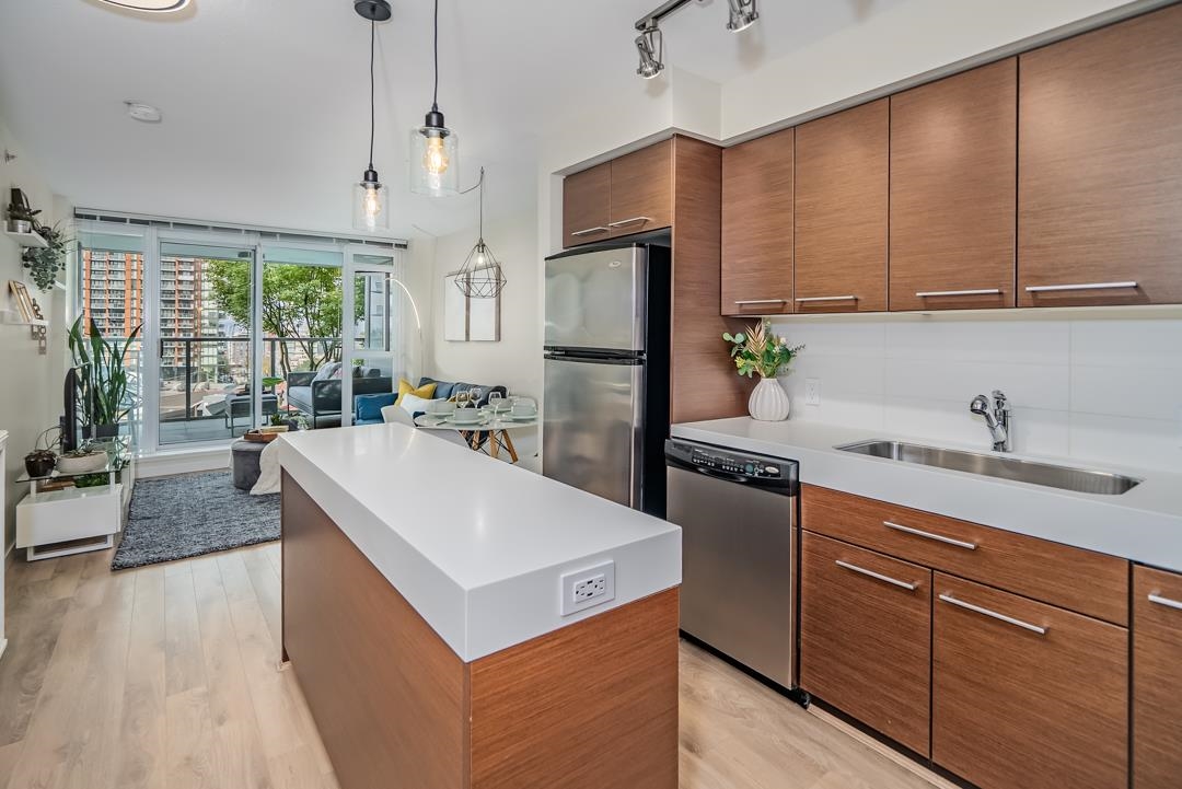 2770 Sophia Street, Vancouver, BC V5T 0A4