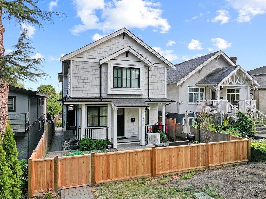 2476 East Pender Street, Vancouver, BC V5K 2B3