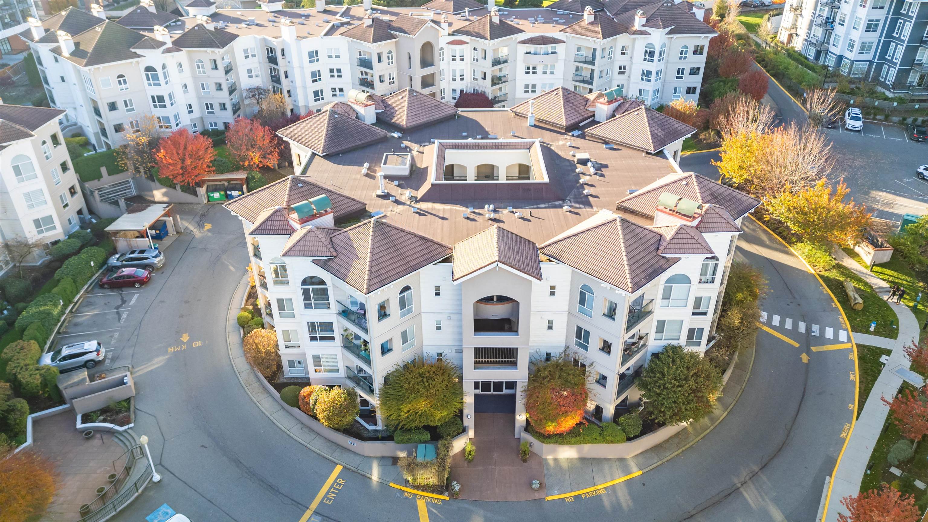 3174 Gladwin Road #207, Abbotsford, BC V2T 5T5