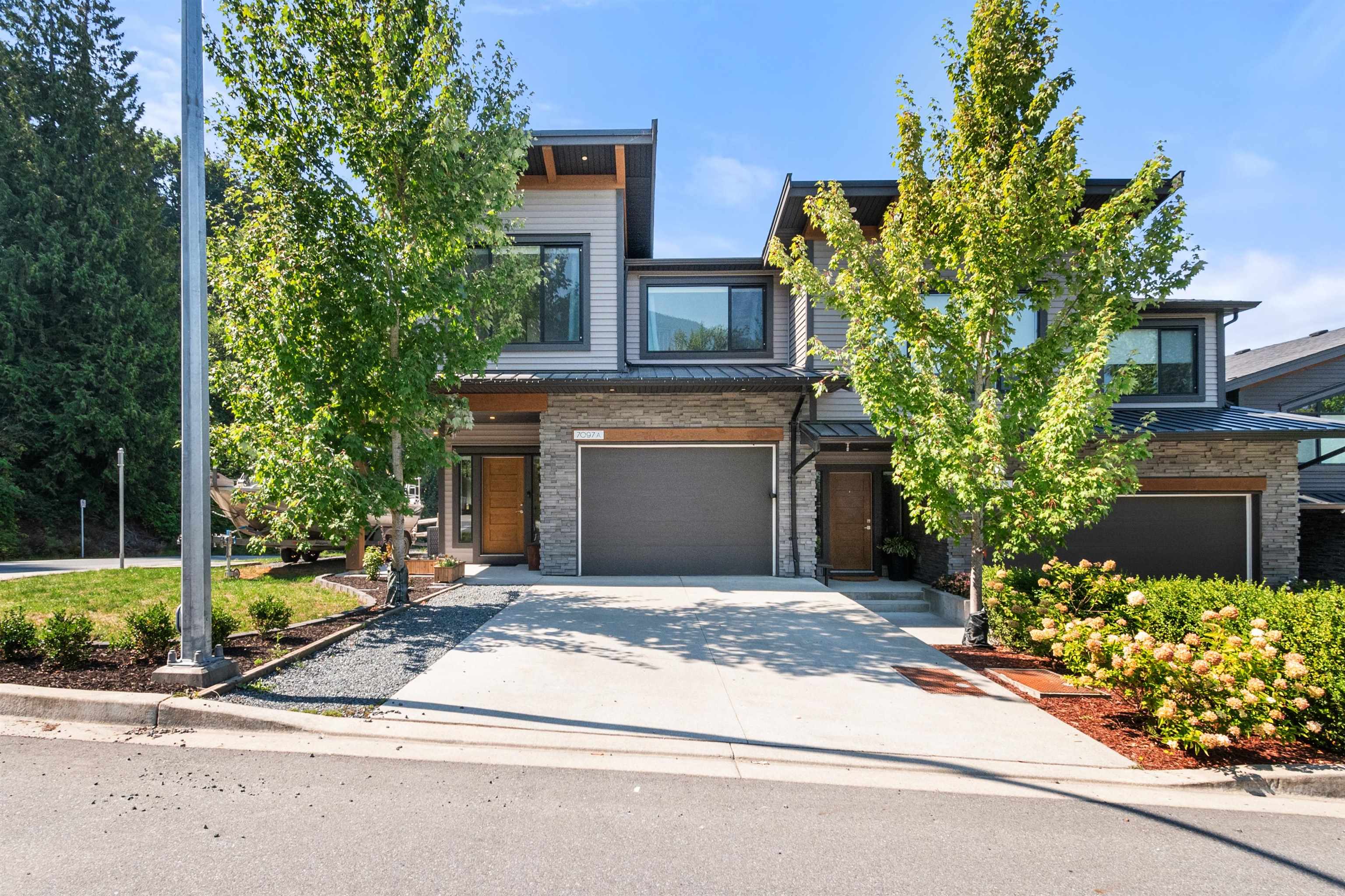 7097 Tahoma Place #a, Chilliwack, BC V4Z 0E1