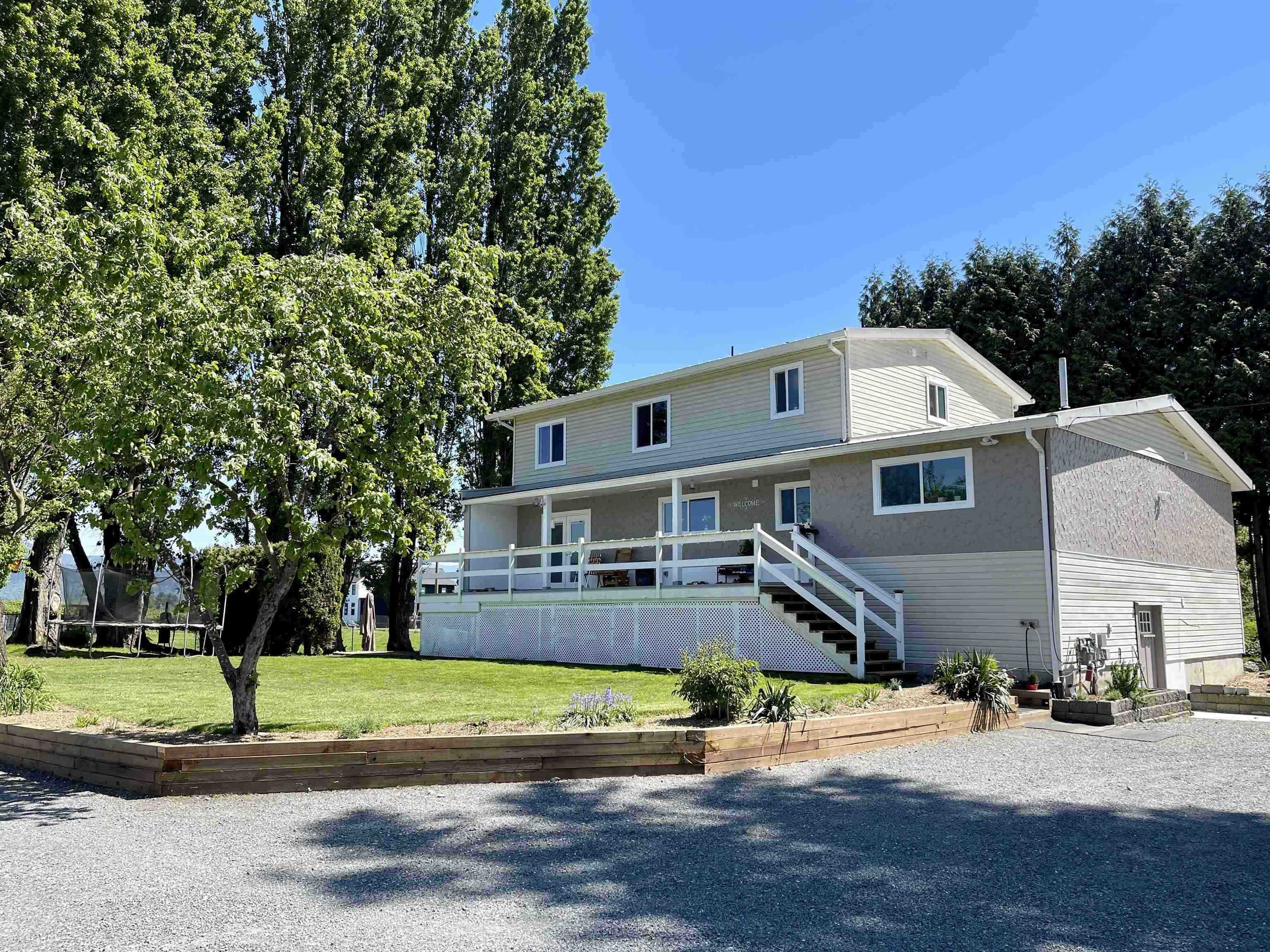 6002 Gladwin Road, Abbotsford, BC V4X 1V9