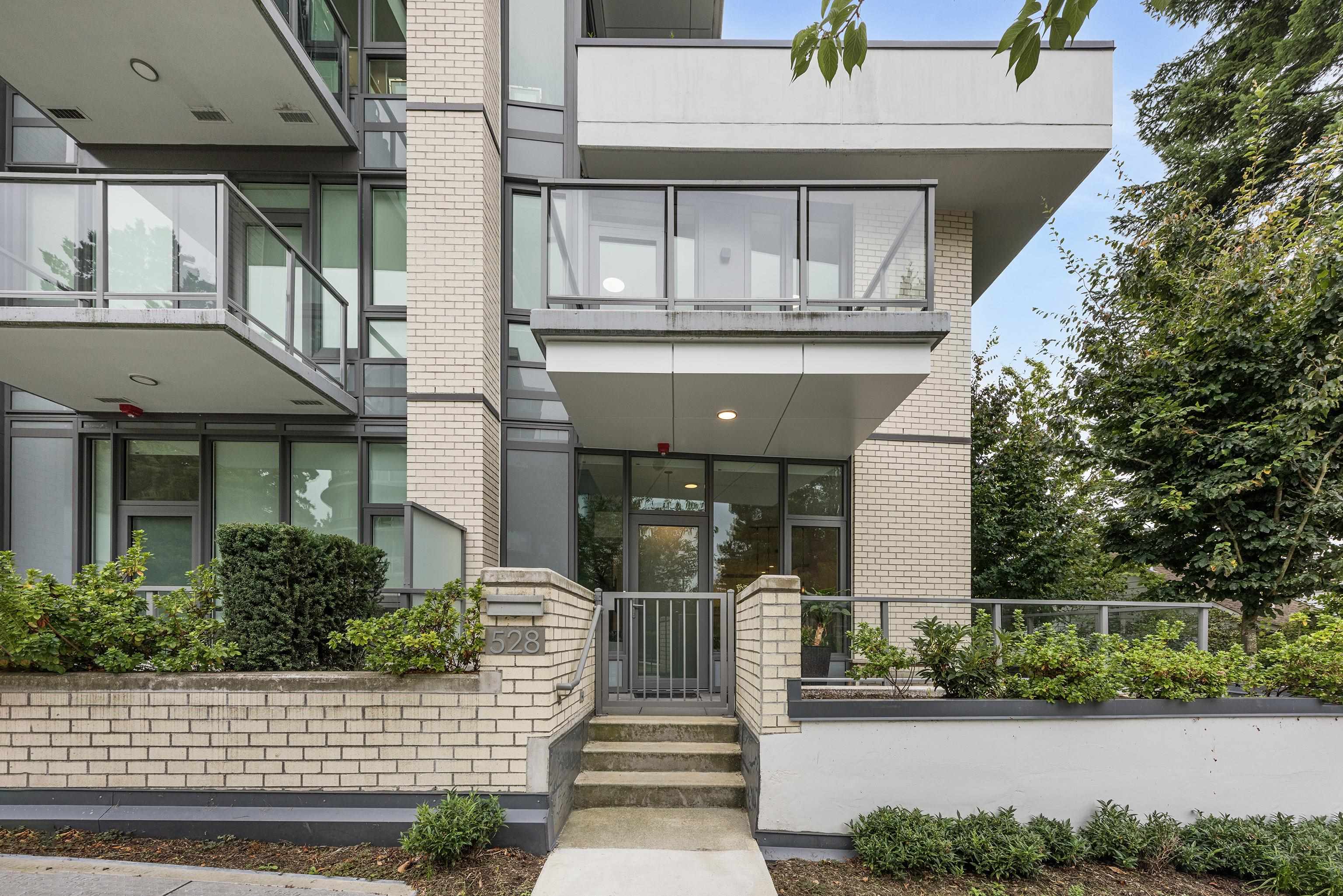 528 West 30th Avenue, Vancouver, BC V5Z 2Z1