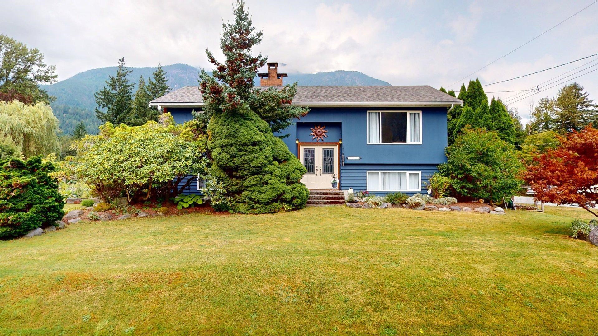 41599 Cottonwood Road, Squamish, BC V0N 1H0