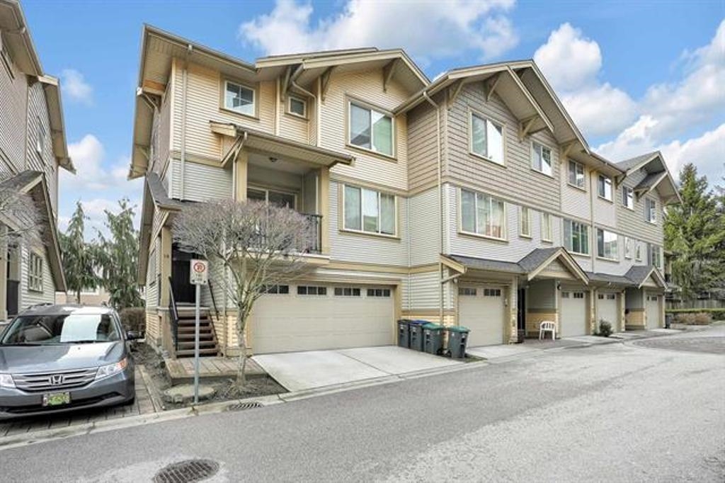 9533 130a Street #18, Surrey, BC V3V 0B8