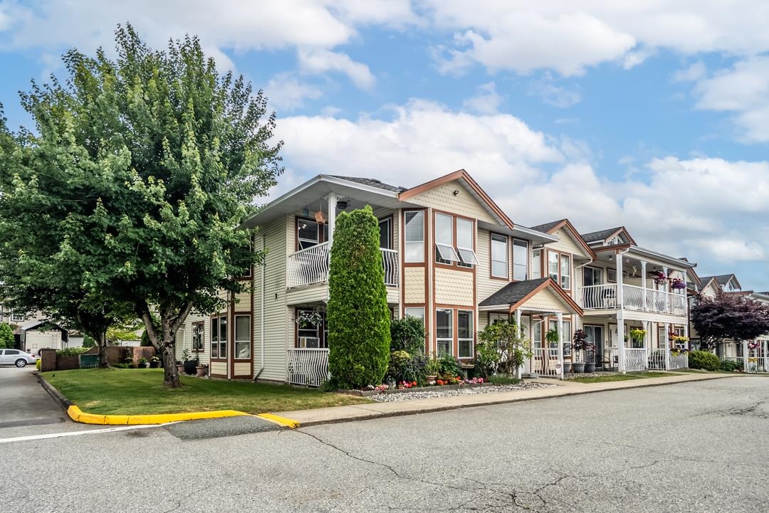 20554 118 Avenue #12, Maple Ridge, BC V2X 0S3