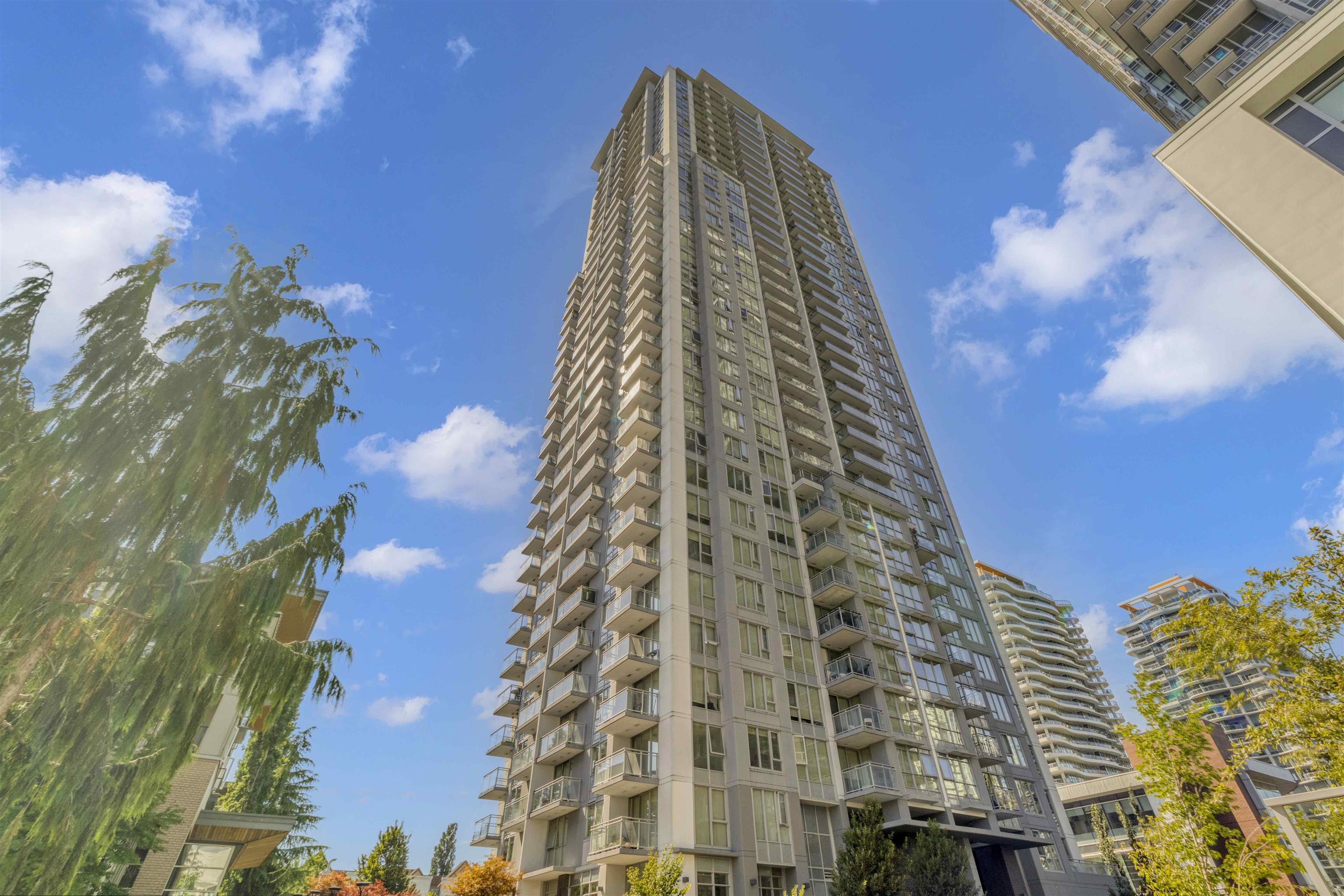 13325 102 A Avenue #2703, Surrey, BC V3T 0J5