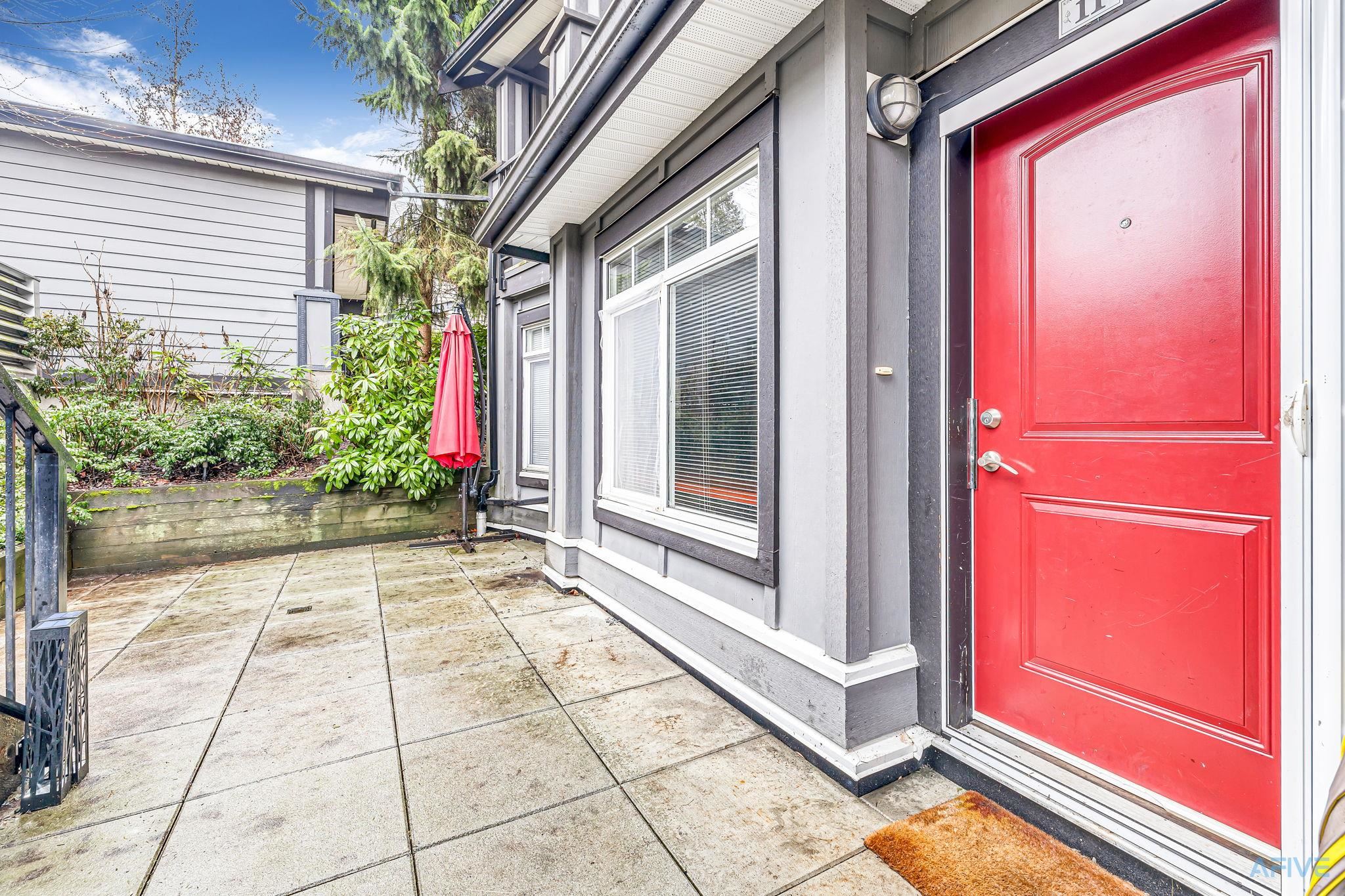 7428 14th Avenue #11, Burnaby, BC V3N 0C2
