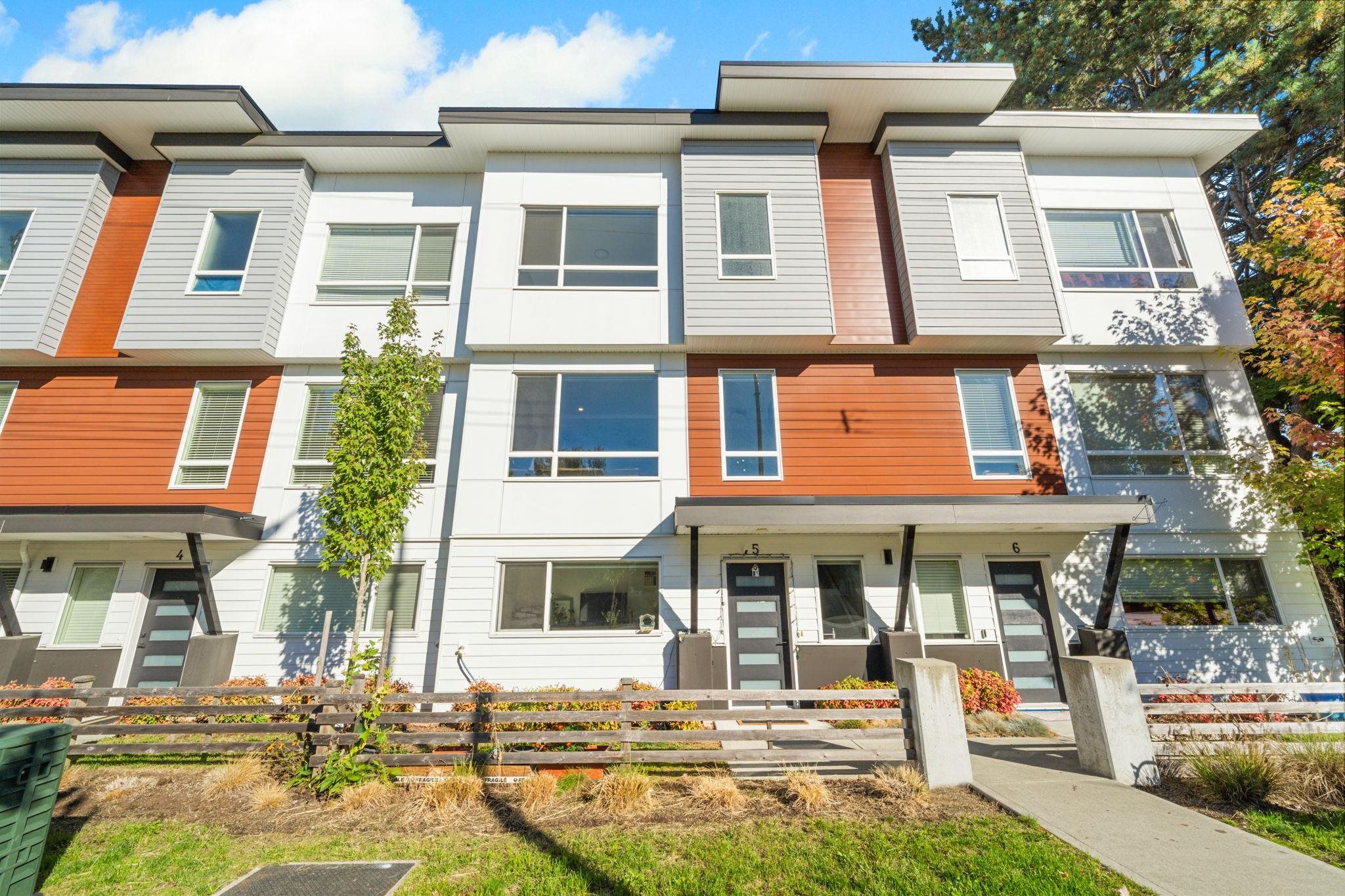 27640 Lantern Avenue #5, Abbotsford, BC V4X 1M3