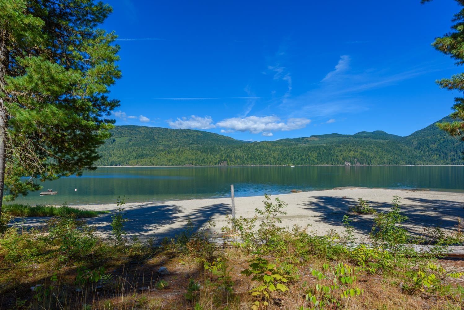 Lot A & Lot 6 Anstey Arm, No City Value, BC V0E 1M7