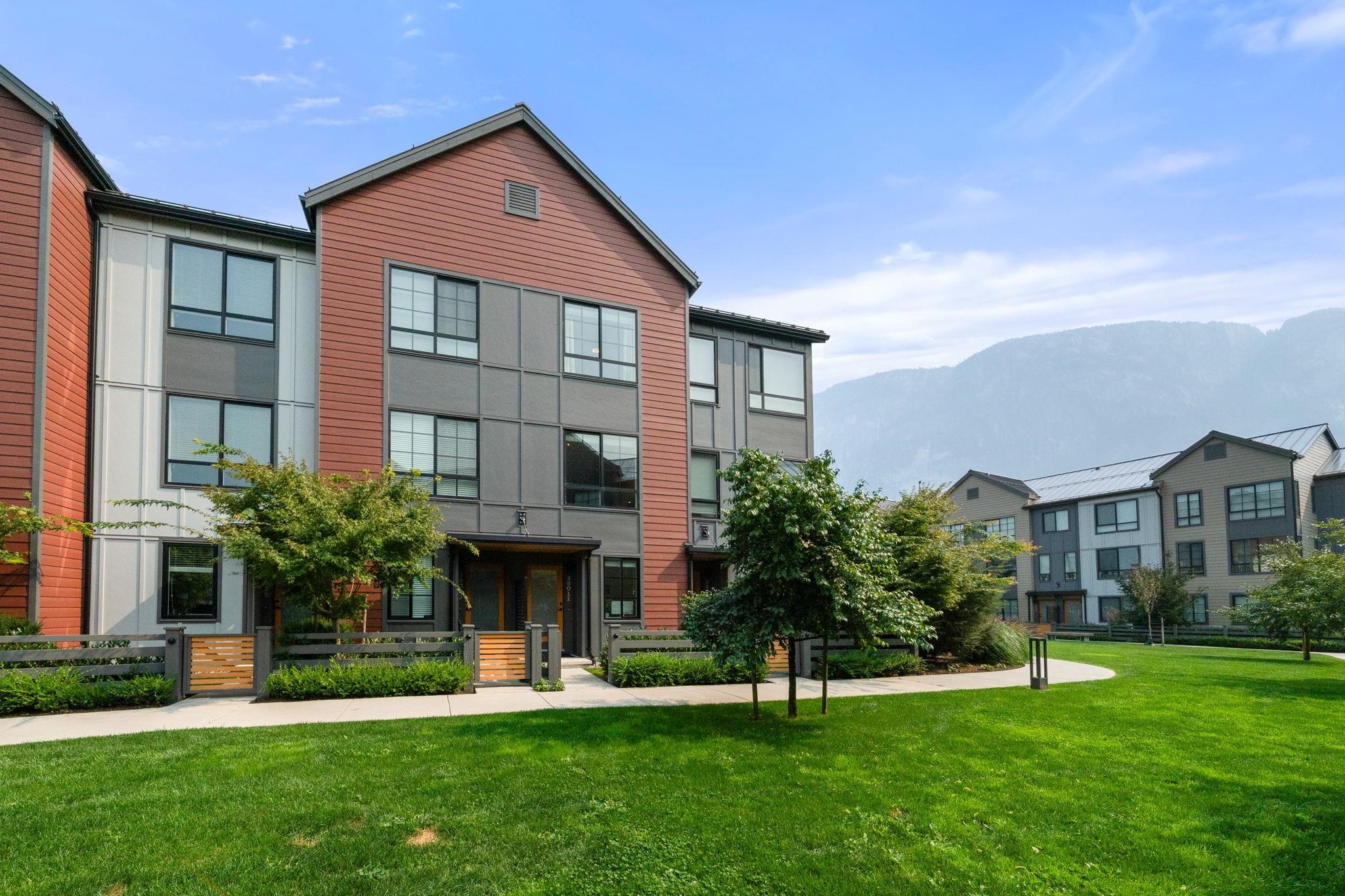 38011 Keel Way, Squamish, BC V8B 2A1