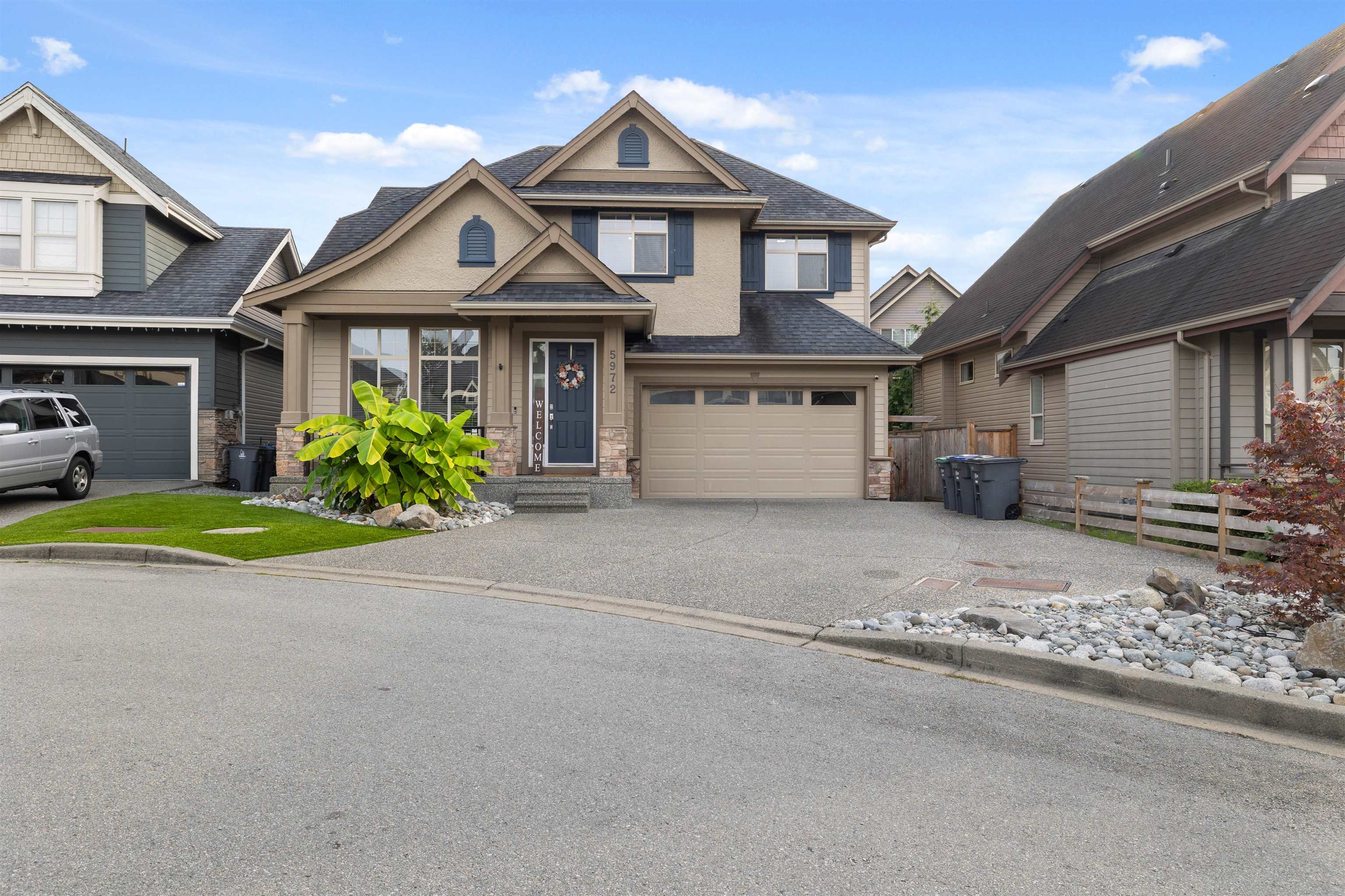 163b Street, Surrey, BC V3S 1Y2