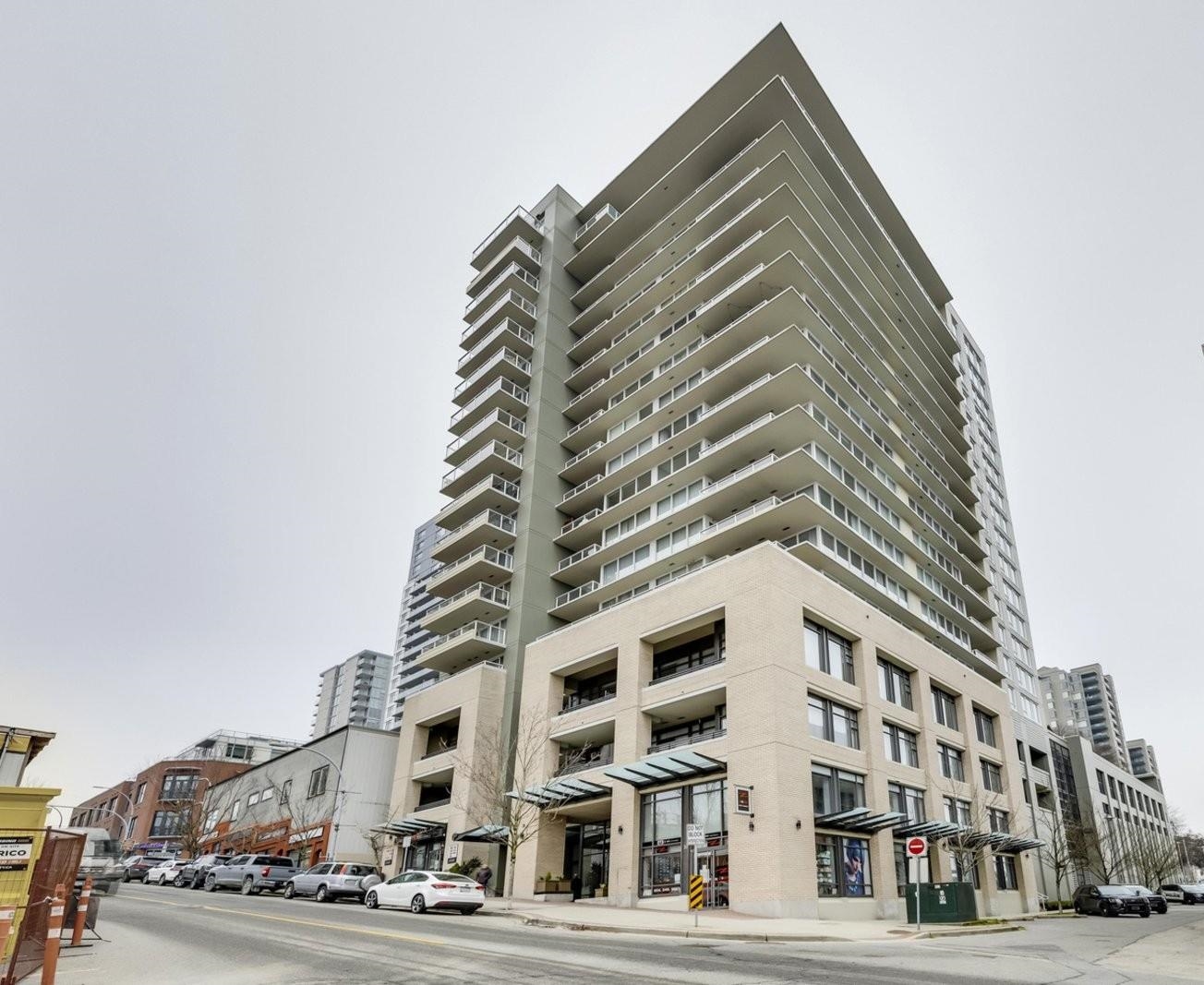 39 6th Street #401, New Westminster, BC V3L 0B3