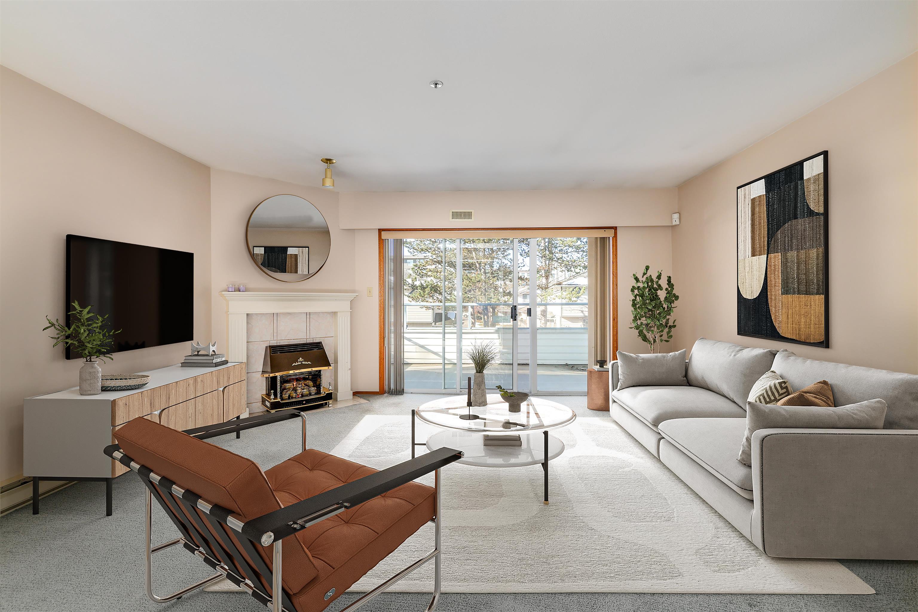 5377 201a Street #101, Langley, BC V3A 1S7