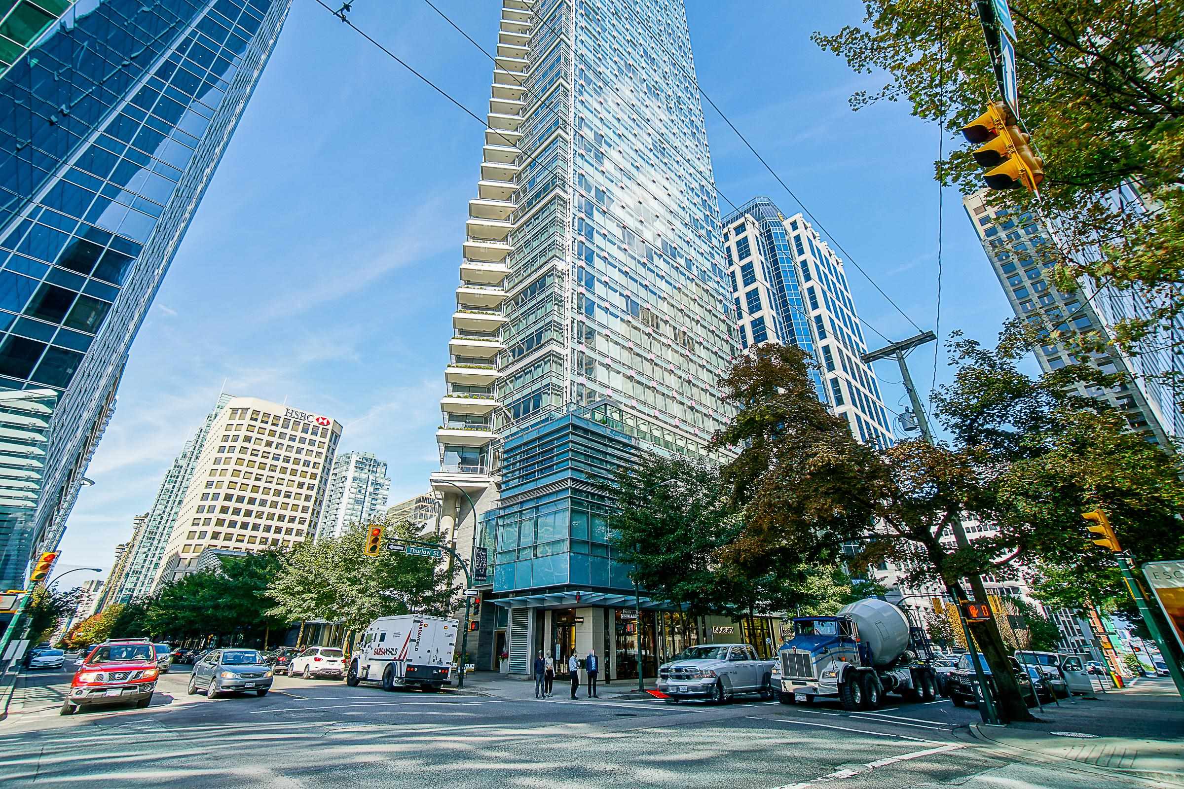 1111 Alberni Street #3001, Vancouver, BC V6E 4V2