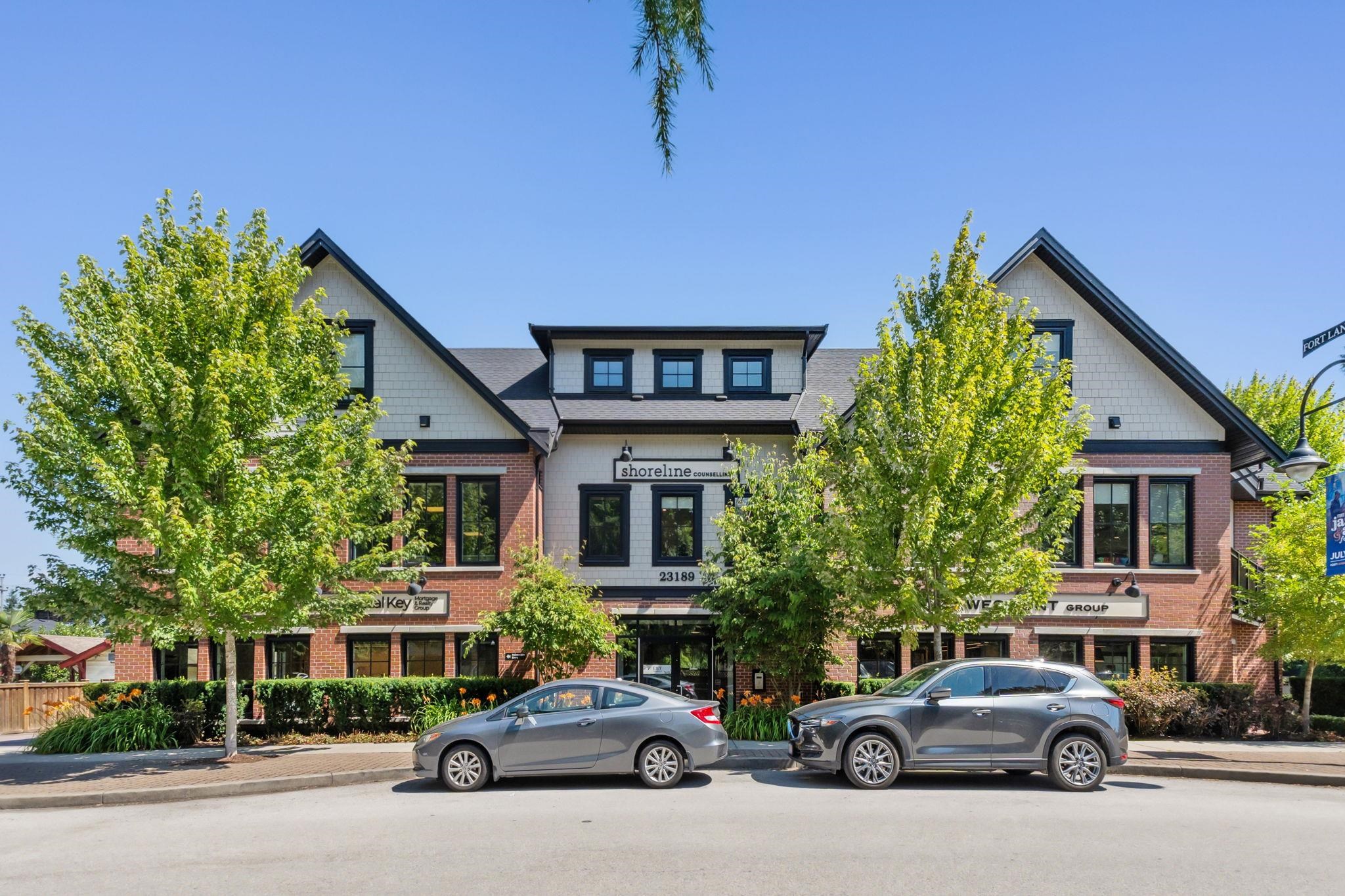 23189 Francis Avenue #206, Langley, BC V1M 0G4