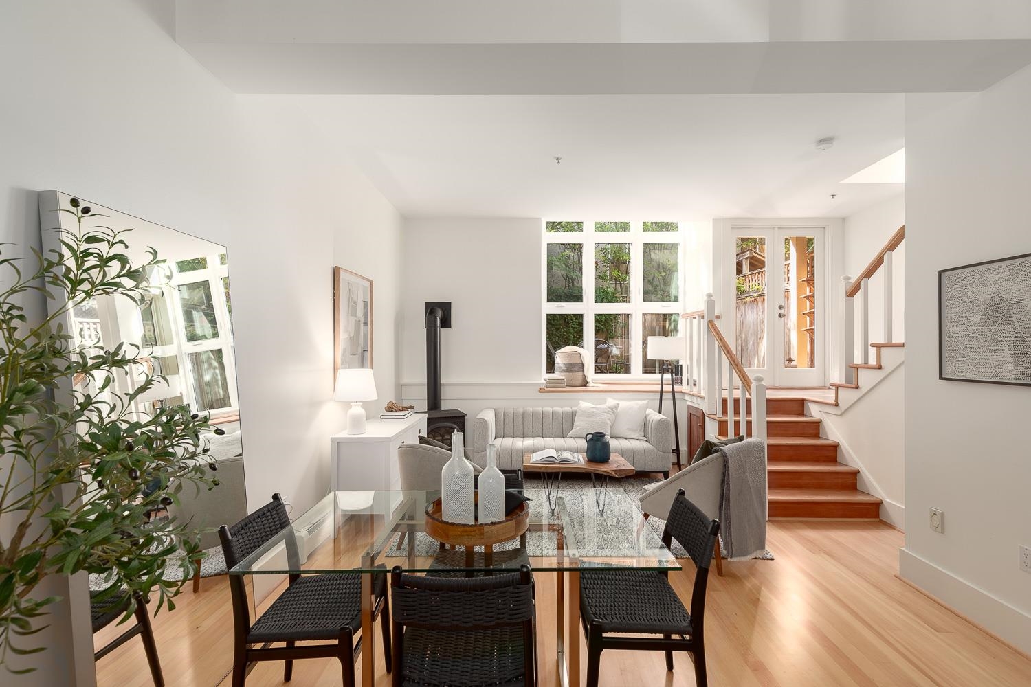 677 Heatley Avenue #1, Vancouver, BC V6A 3G8
