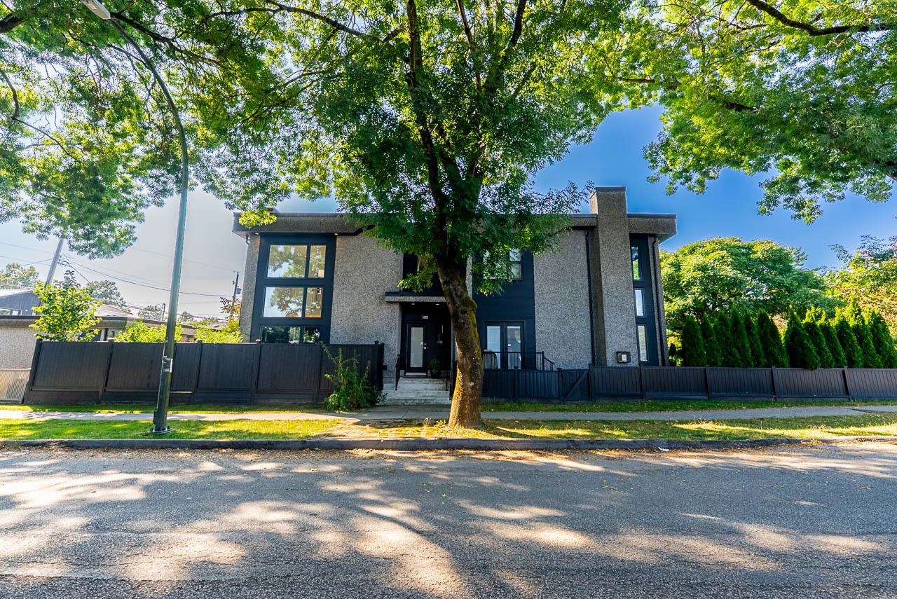 3205 Carolina Street, Vancouver, BC V5V 4A9