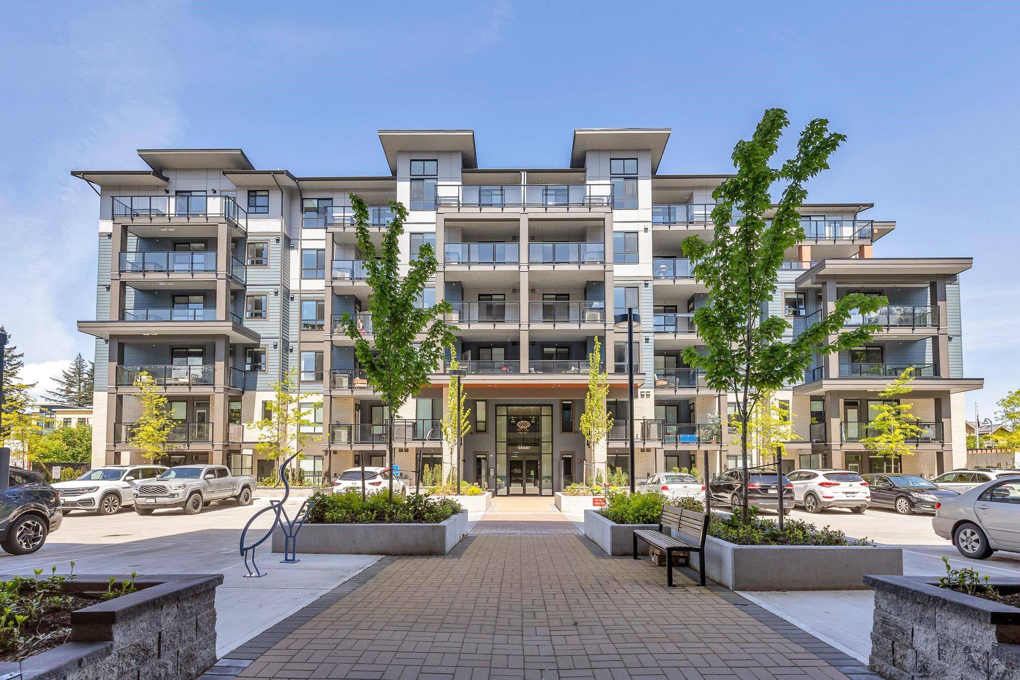45497 Campus Dr #407, Chilliwack, BC V2R 6L8