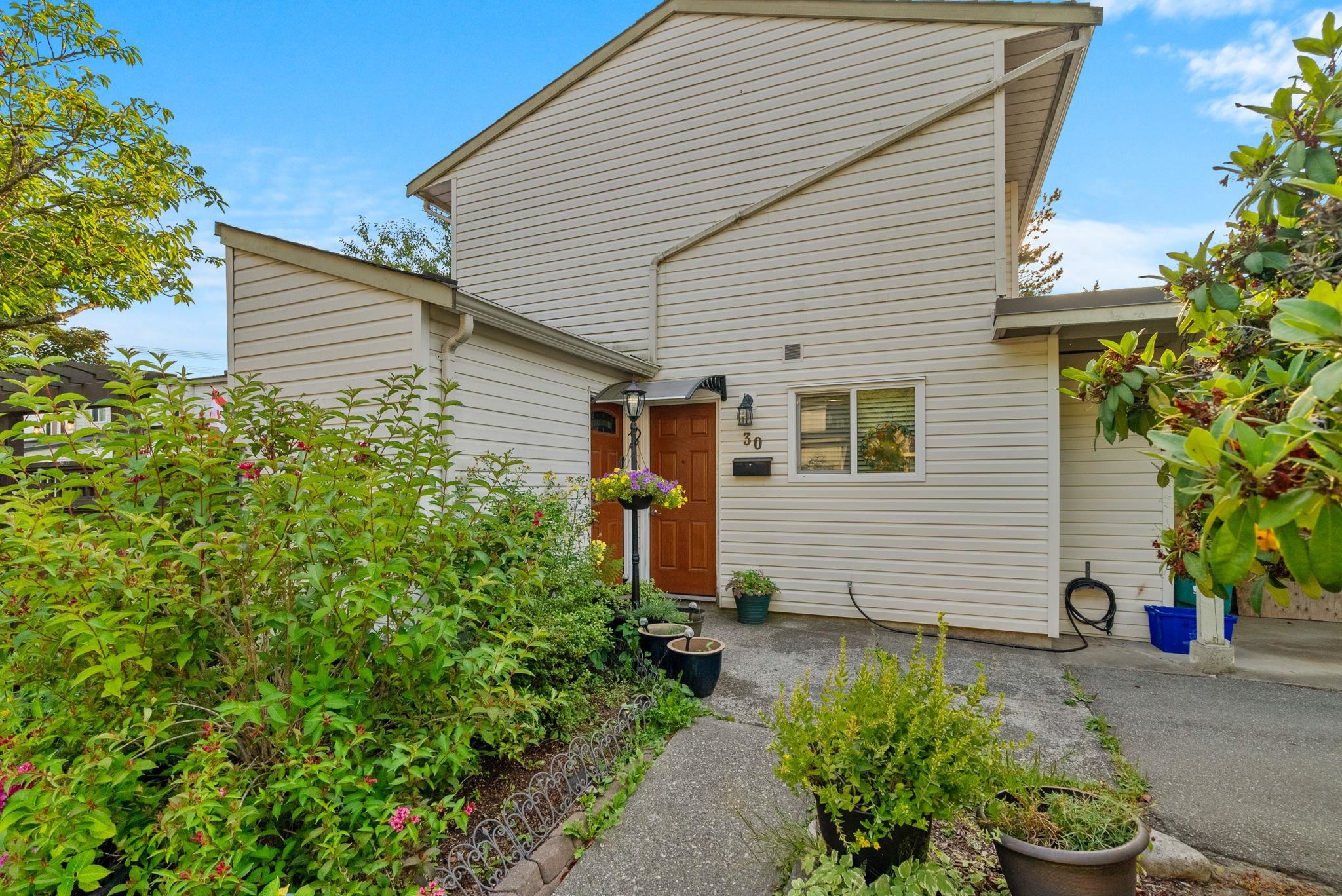 8555 King George Boulevard #30, Surrey, BC V3W 5C3