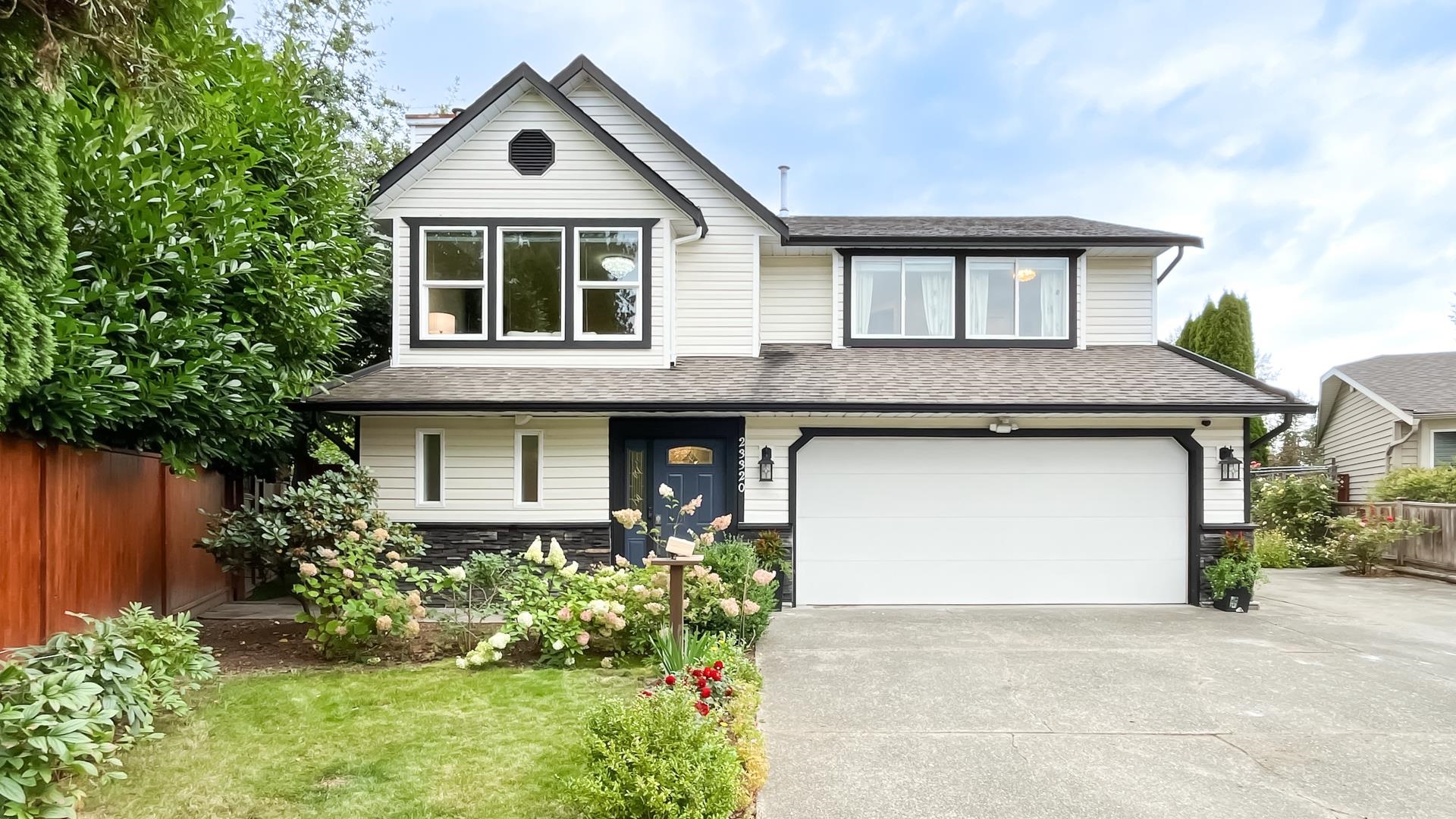 117b Avenue, Maple Ridge, BC V2X 0B8