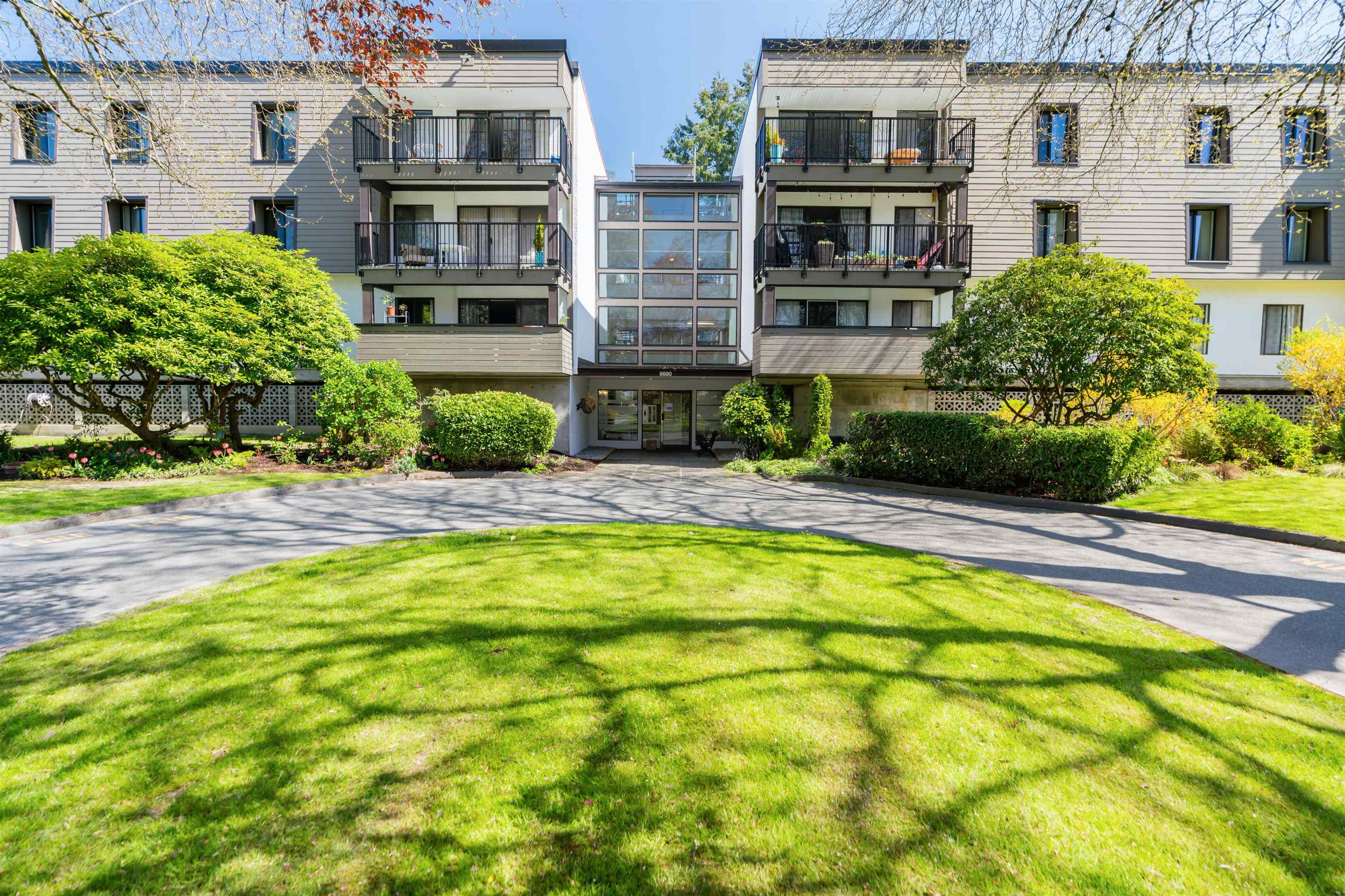 8880 Number 1 Road #124, Richmond, BC V7C 4C3