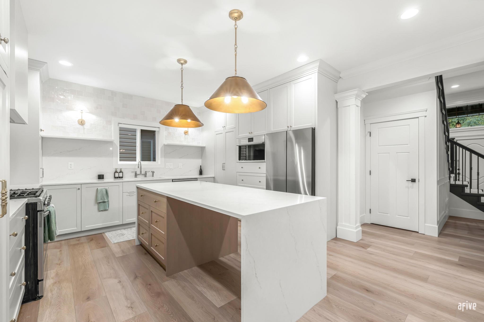 64 Avenue, Surrey, BC V3S 1Y6