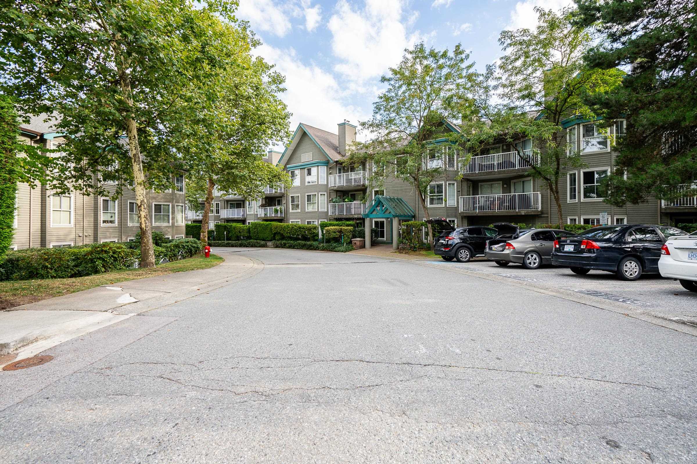 15140 108 Avenue #303, Surrey, BC V3R 0T9